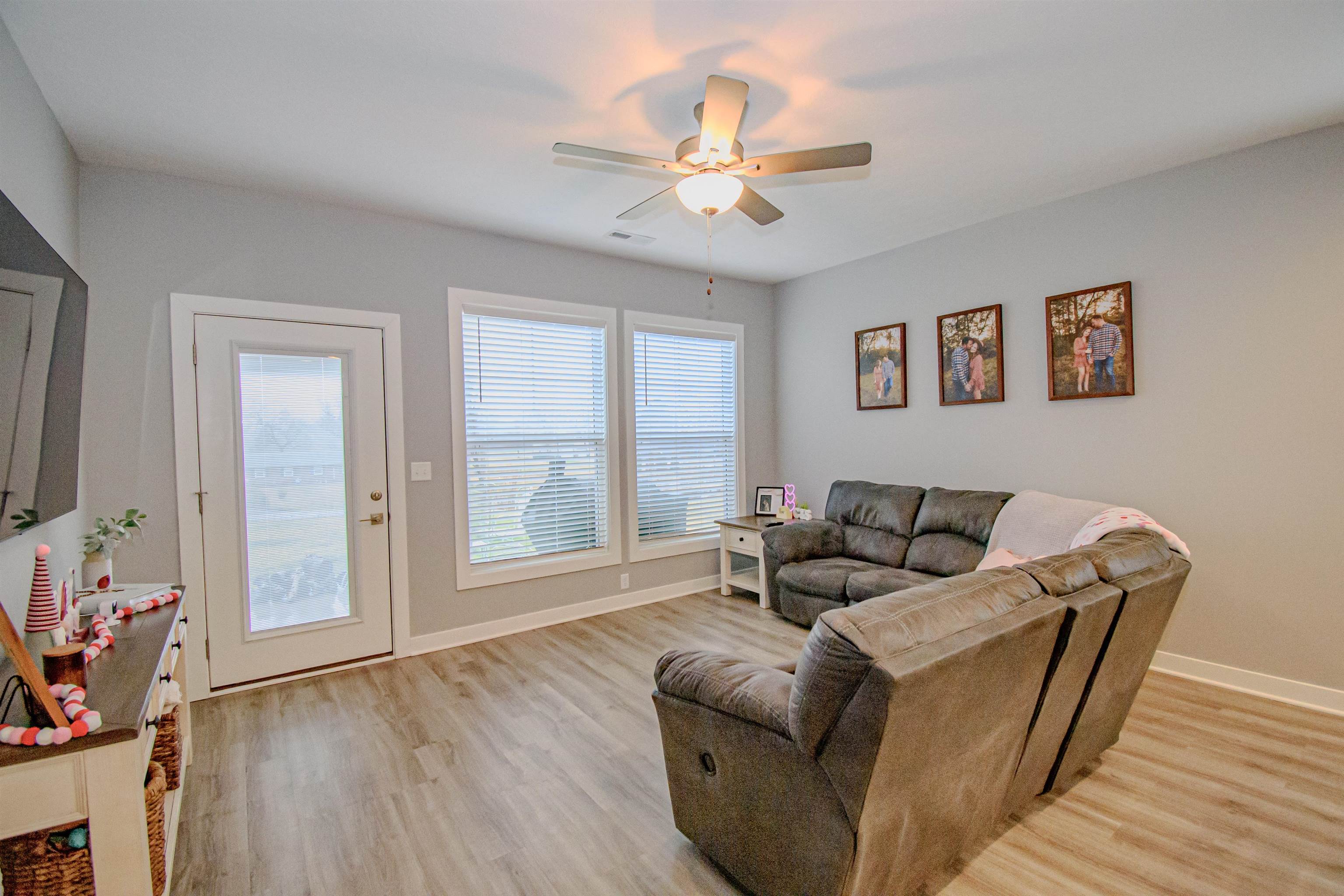 6565 Valley Brook Trace, Utica, Kentucky 42376, 3 Bedrooms Bedrooms, ,2 BathroomsBathrooms,Single Family Residence,For Sale,Valley Brook Trace,91862