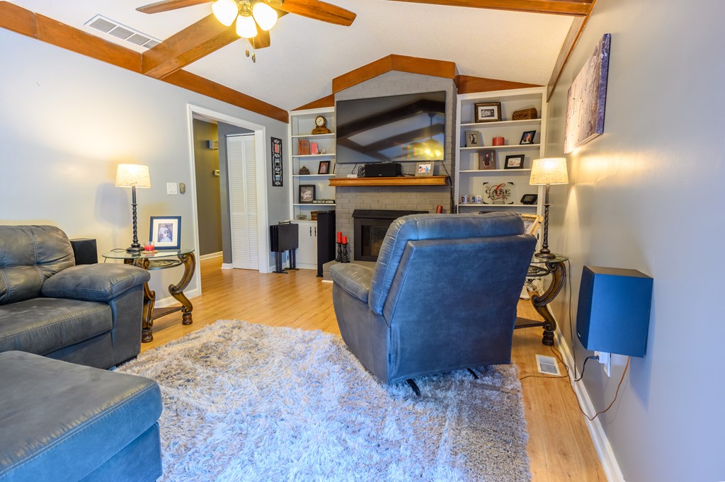 3492 Woodlane Drive, Philpot, Kentucky 42366, 3 Bedrooms Bedrooms, ,1 BathroomBathrooms,Single Family Residence,For Sale,Woodlane Drive,91864