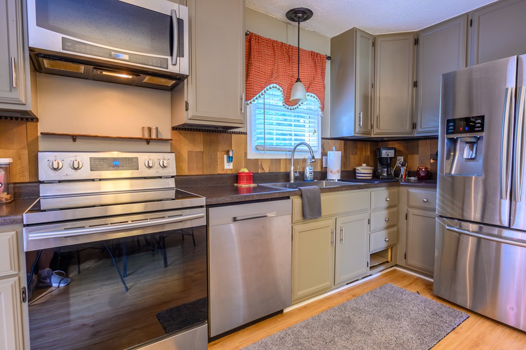 3492 Woodlane Drive, Philpot, Kentucky 42366, 3 Bedrooms Bedrooms, ,1 BathroomBathrooms,Single Family Residence,For Sale,Woodlane Drive,91864