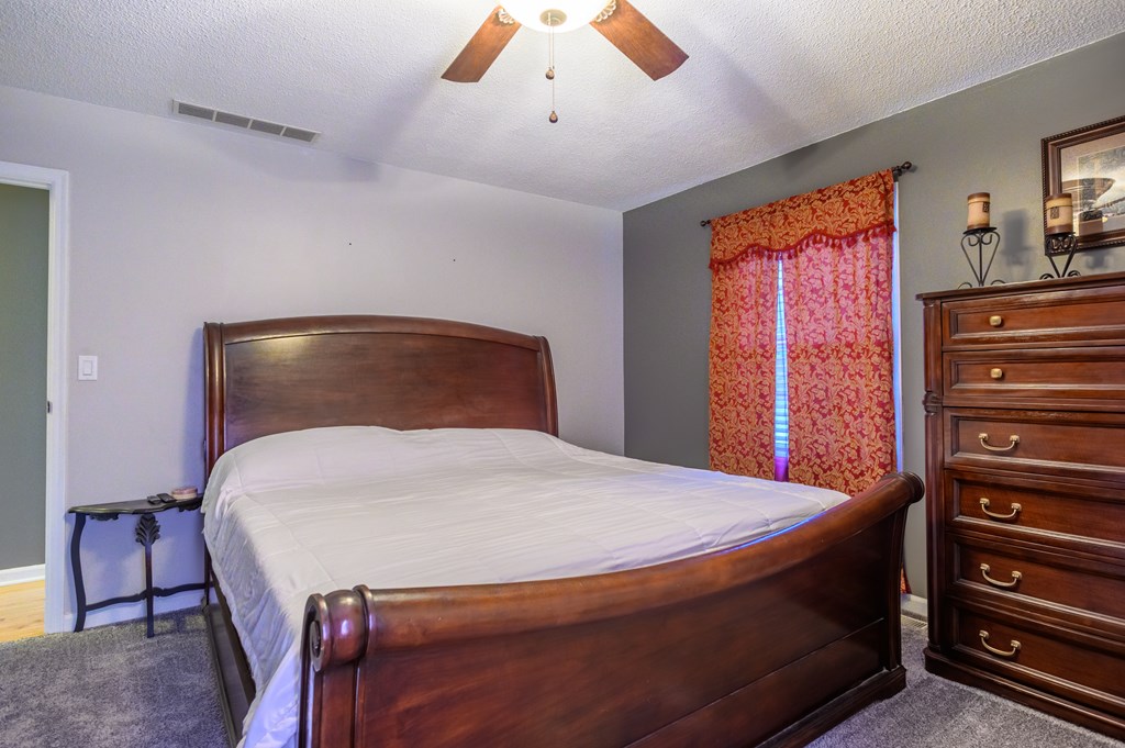 3492 Woodlane Drive, Philpot, Kentucky 42366, 3 Bedrooms Bedrooms, ,1 BathroomBathrooms,Single Family Residence,For Sale,Woodlane Drive,91864