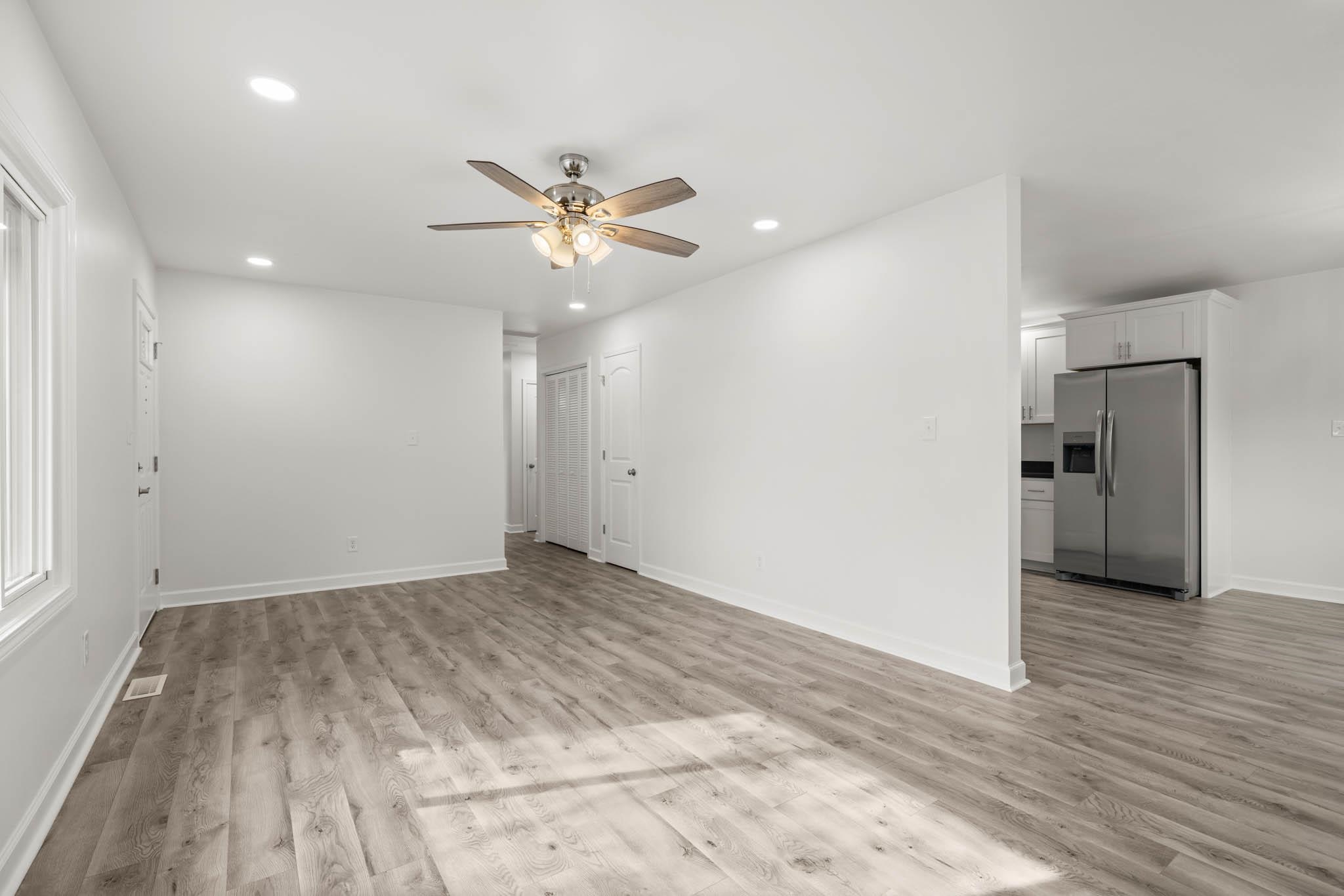 157 Whittier Drive, Owensboro, Kentucky 42303, 3 Bedrooms Bedrooms, ,1 BathroomBathrooms,Single Family Residence,For Sale,Whittier Drive,91868