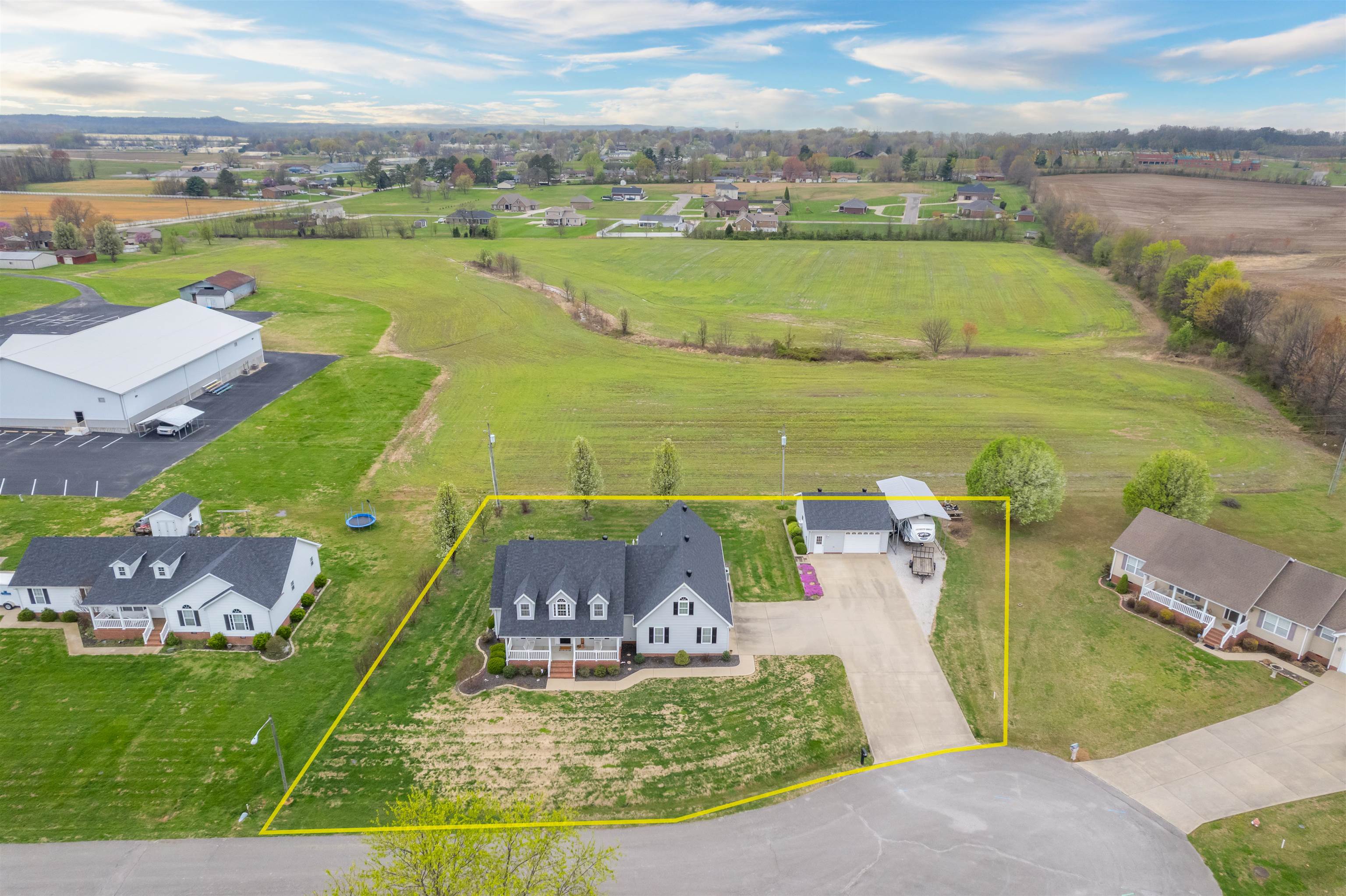 175 Hummingbird Ln, Hartford, Kentucky 42347, 3 Bedrooms Bedrooms, ,2 BathroomsBathrooms,Single Family Residence,For Sale,Hummingbird Ln,91869