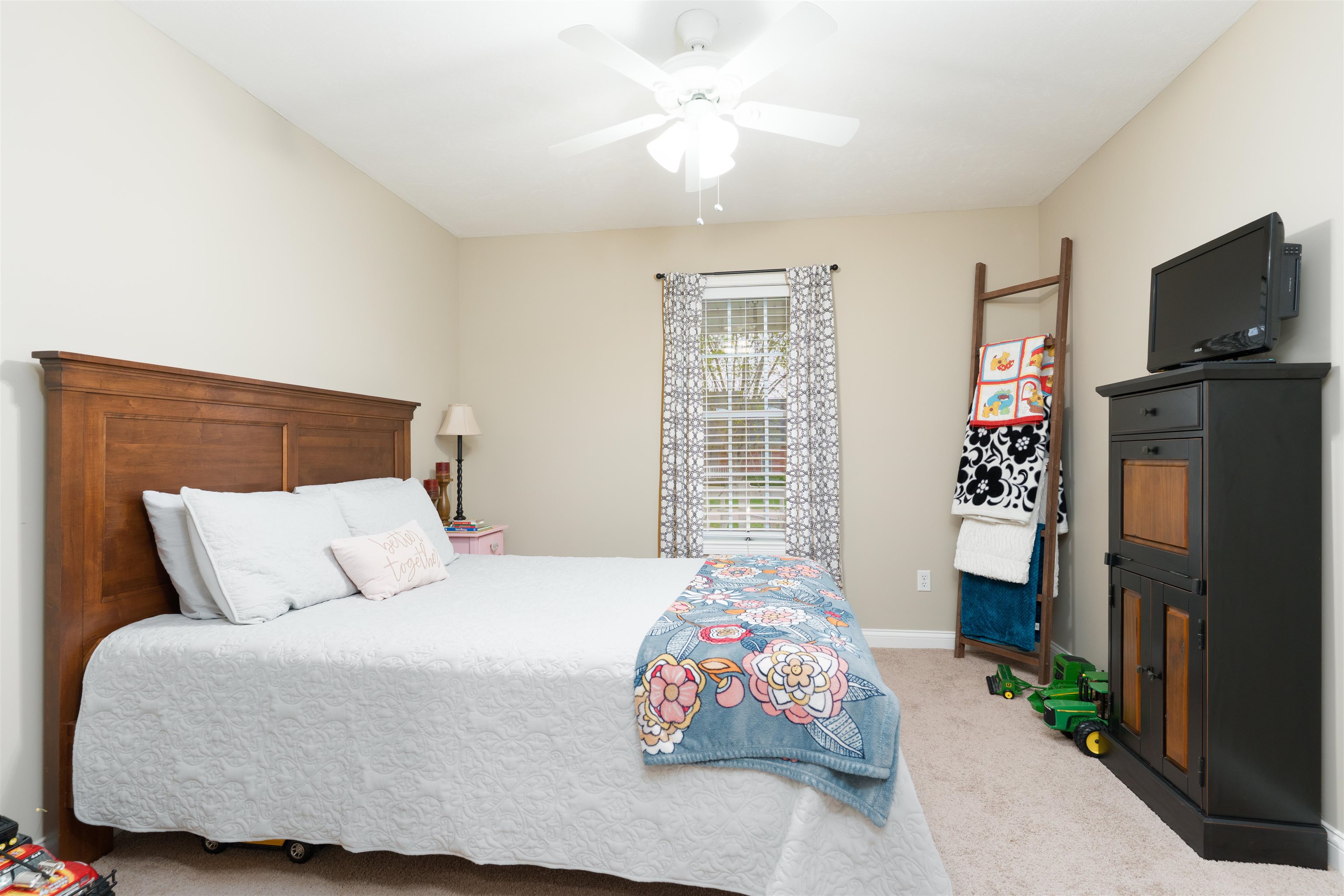 175 Hummingbird Ln, Hartford, Kentucky 42347, 3 Bedrooms Bedrooms, ,2 BathroomsBathrooms,Single Family Residence,For Sale,Hummingbird Ln,91869
