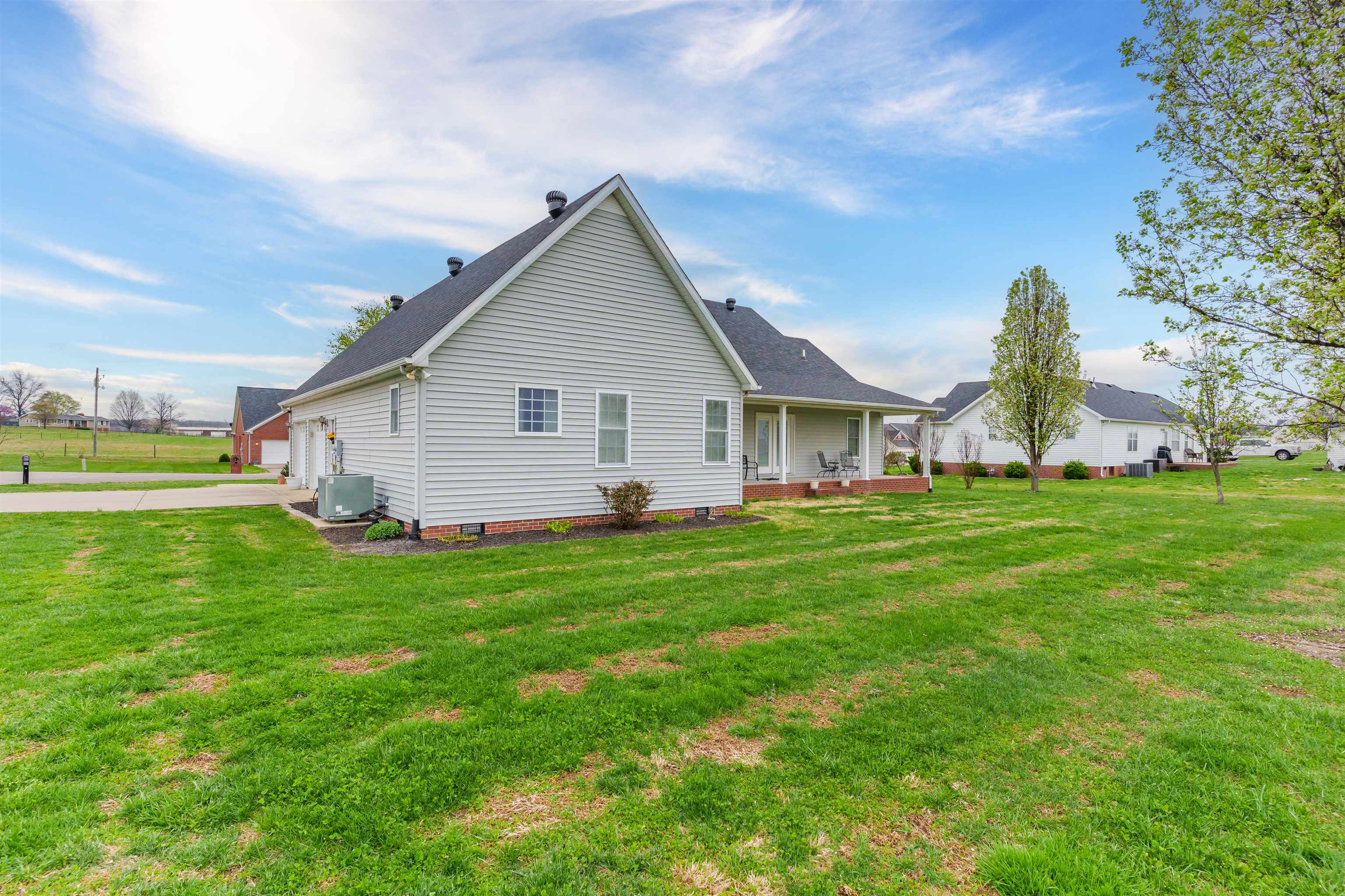 175 Hummingbird Ln, Hartford, Kentucky 42347, 3 Bedrooms Bedrooms, ,2 BathroomsBathrooms,Single Family Residence,For Sale,Hummingbird Ln,91869