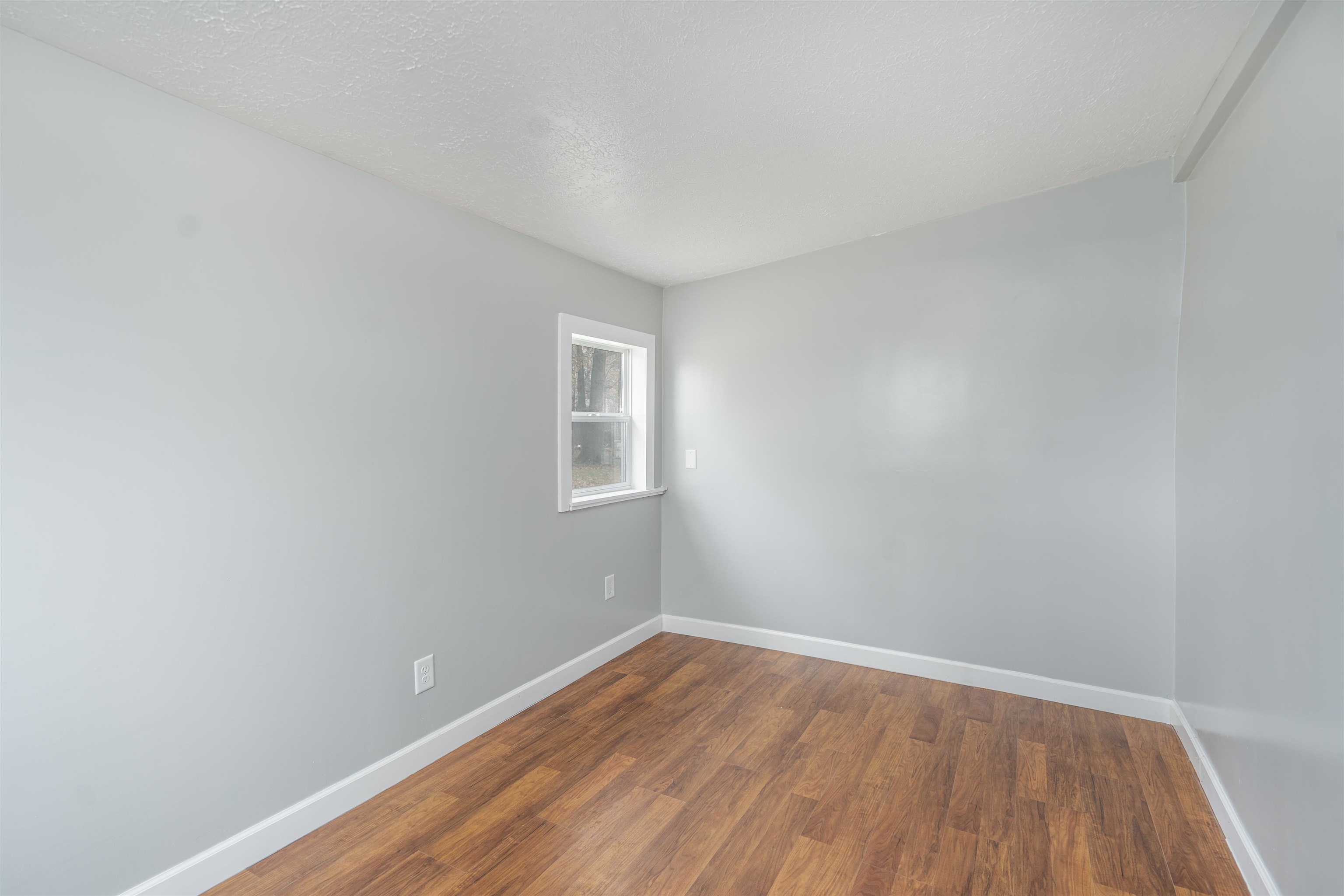 219 Irene Avenue, Owensboro, Kentucky 42303, 3 Bedrooms Bedrooms, ,1 BathroomBathrooms,Single Family Residence,For Sale,Irene Avenue,91870