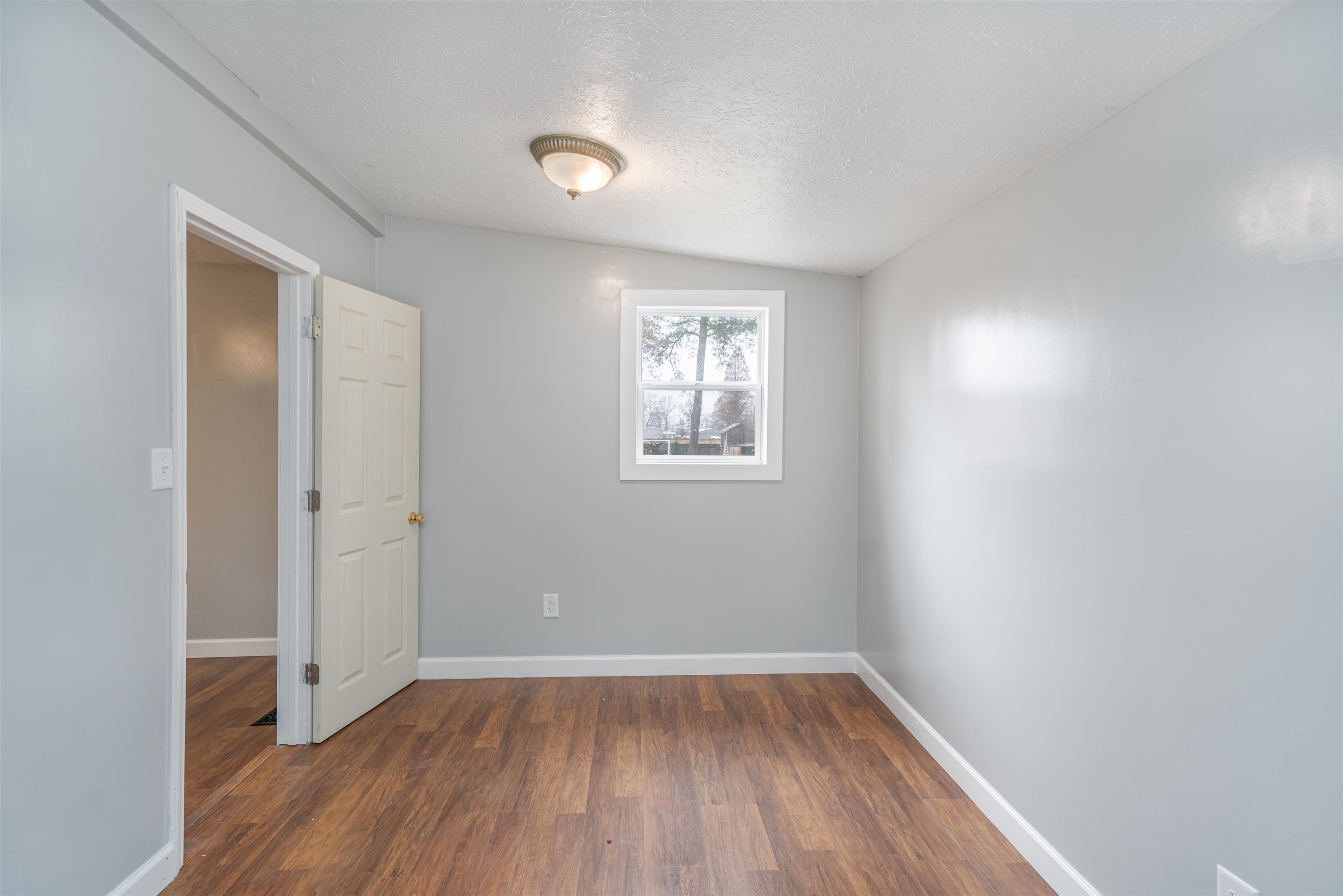 219 Irene Avenue, Owensboro, Kentucky 42303, 3 Bedrooms Bedrooms, ,1 BathroomBathrooms,Single Family Residence,For Sale,Irene Avenue,91870