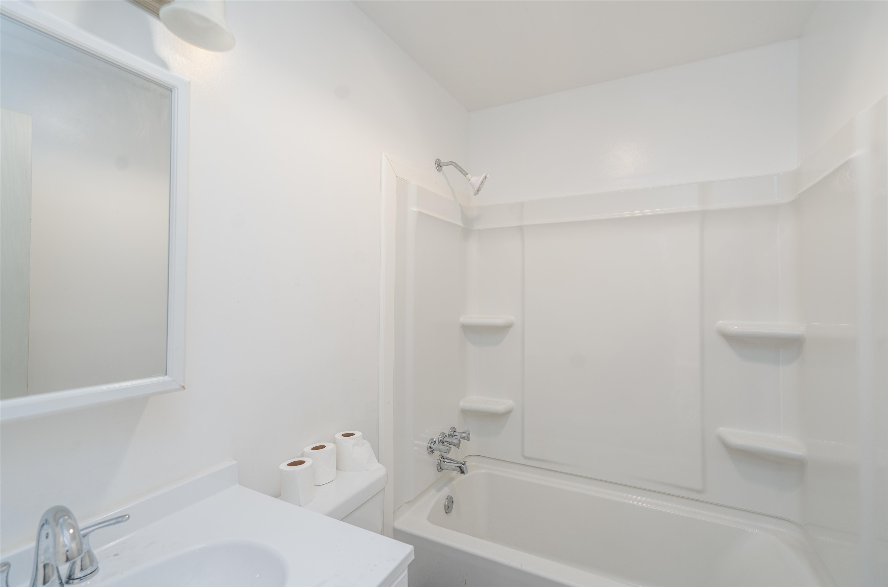 219 Irene Avenue, Owensboro, Kentucky 42303, 3 Bedrooms Bedrooms, ,1 BathroomBathrooms,Single Family Residence,For Sale,Irene Avenue,91870