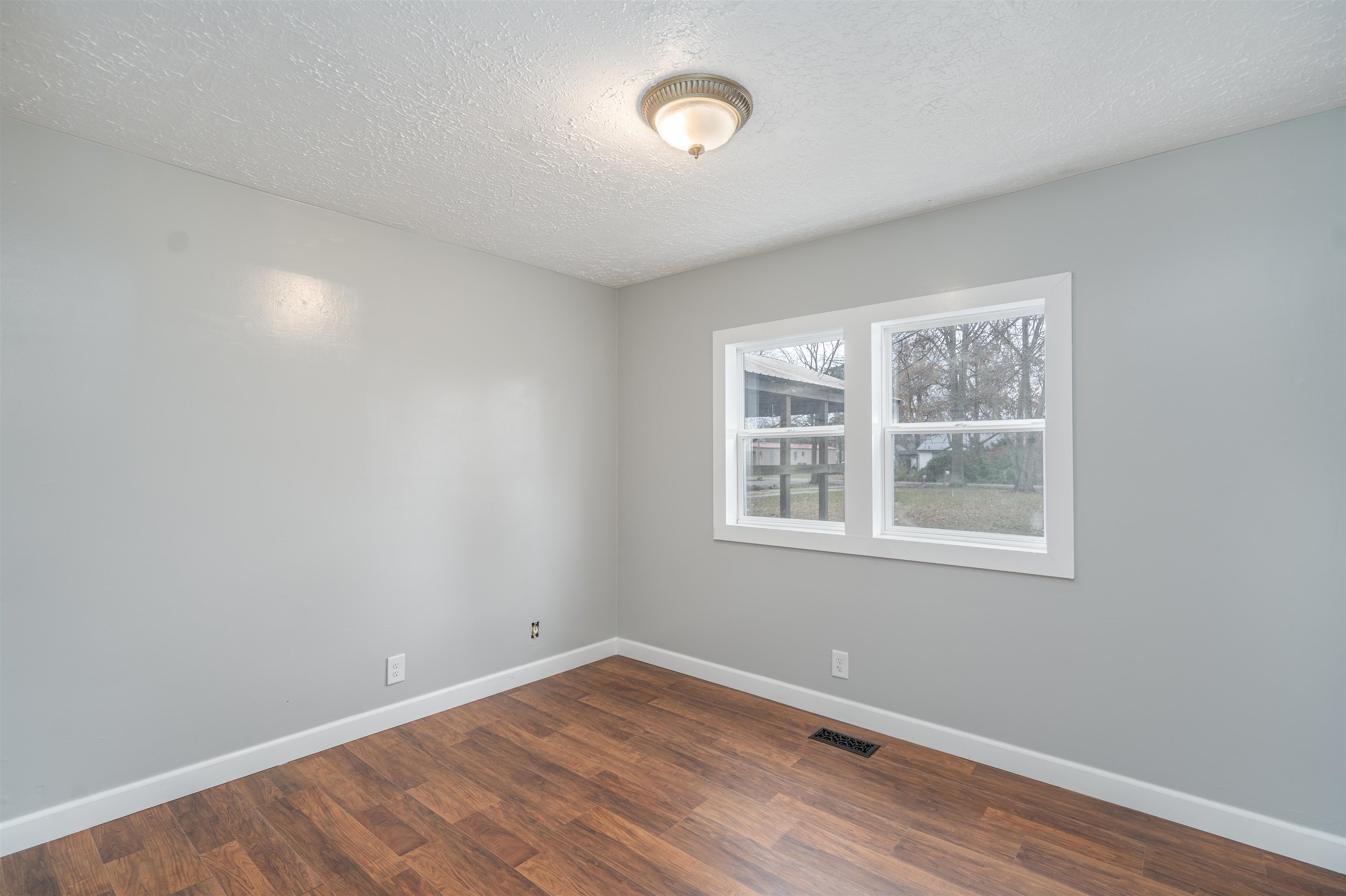 219 Irene Avenue, Owensboro, Kentucky 42303, 3 Bedrooms Bedrooms, ,1 BathroomBathrooms,Single Family Residence,For Sale,Irene Avenue,91870