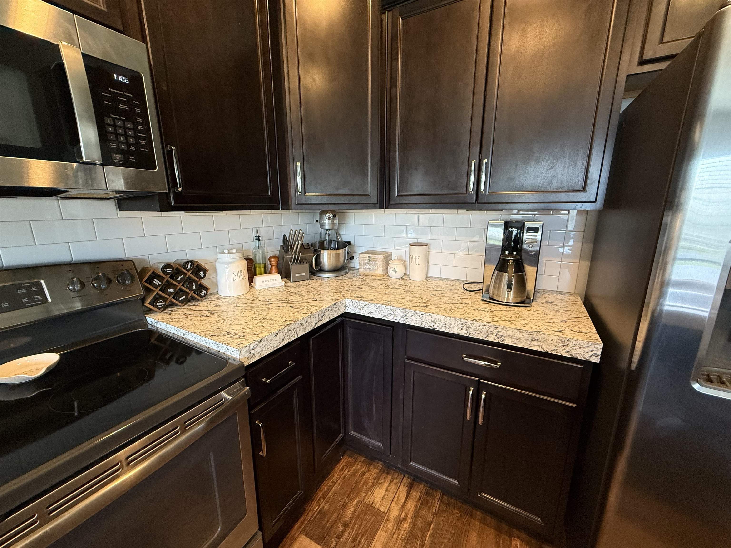 6286 Valley Brook Trace, Utica, Kentucky 42376, 3 Bedrooms Bedrooms, ,2 BathroomsBathrooms,Single Family Residence,For Sale,Valley Brook Trace,91874