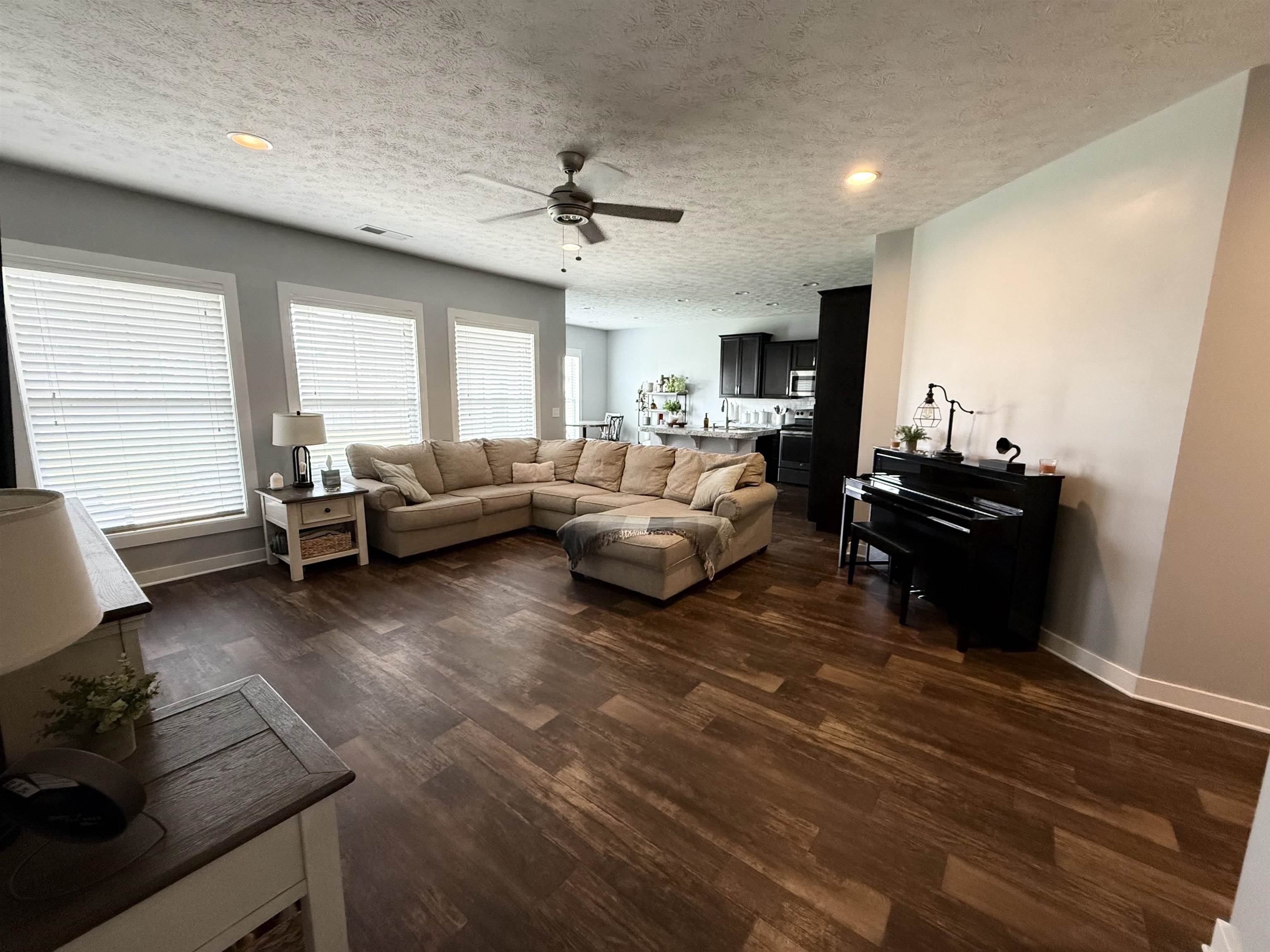 6286 Valley Brook Trace, Utica, Kentucky 42376, 3 Bedrooms Bedrooms, ,2 BathroomsBathrooms,Single Family Residence,For Sale,Valley Brook Trace,91874