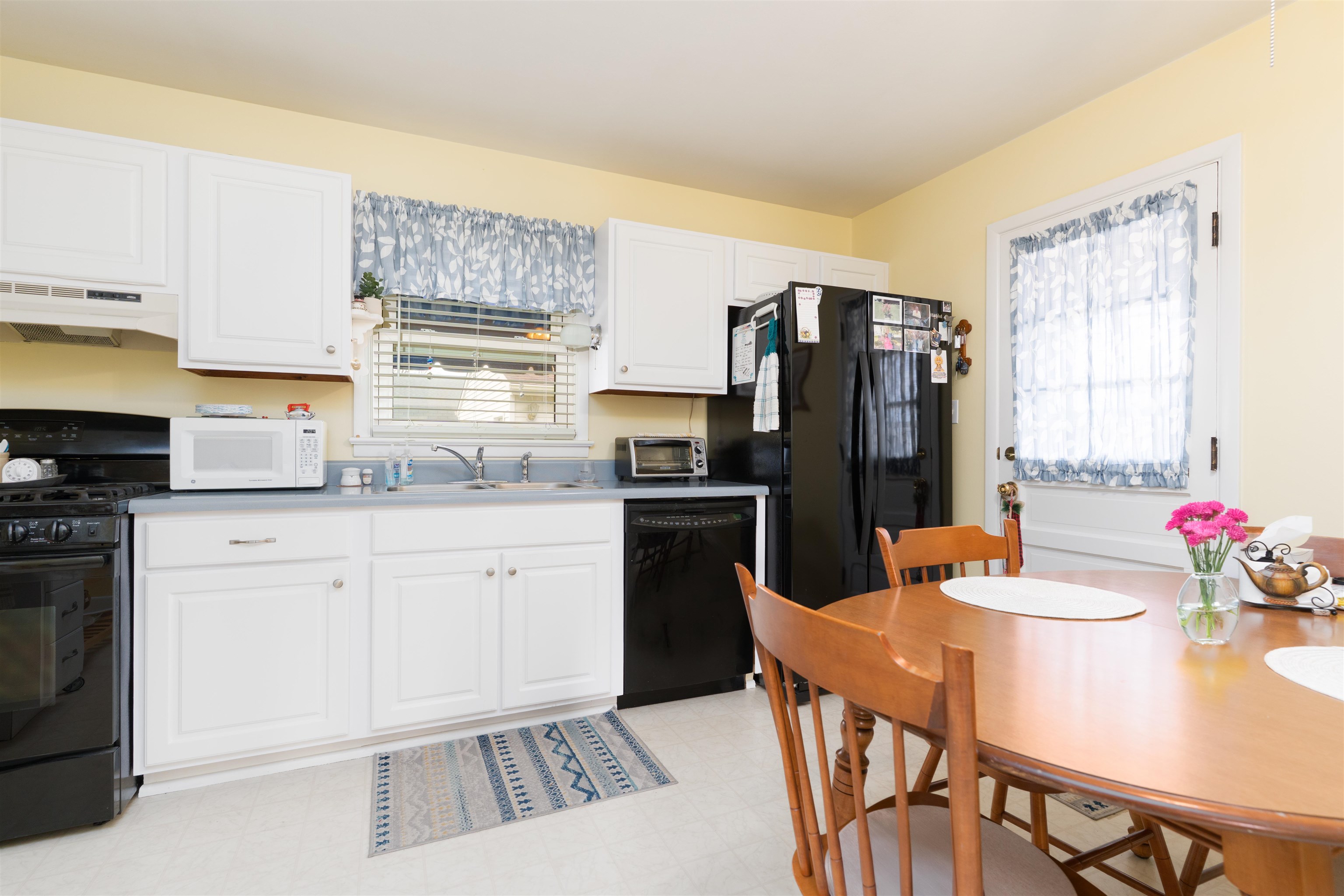2524 Griffith Ave, Owensboro, Kentucky 42301, 3 Bedrooms Bedrooms, ,2 BathroomsBathrooms,Ranch,For Sale,Griffith Ave,91875
