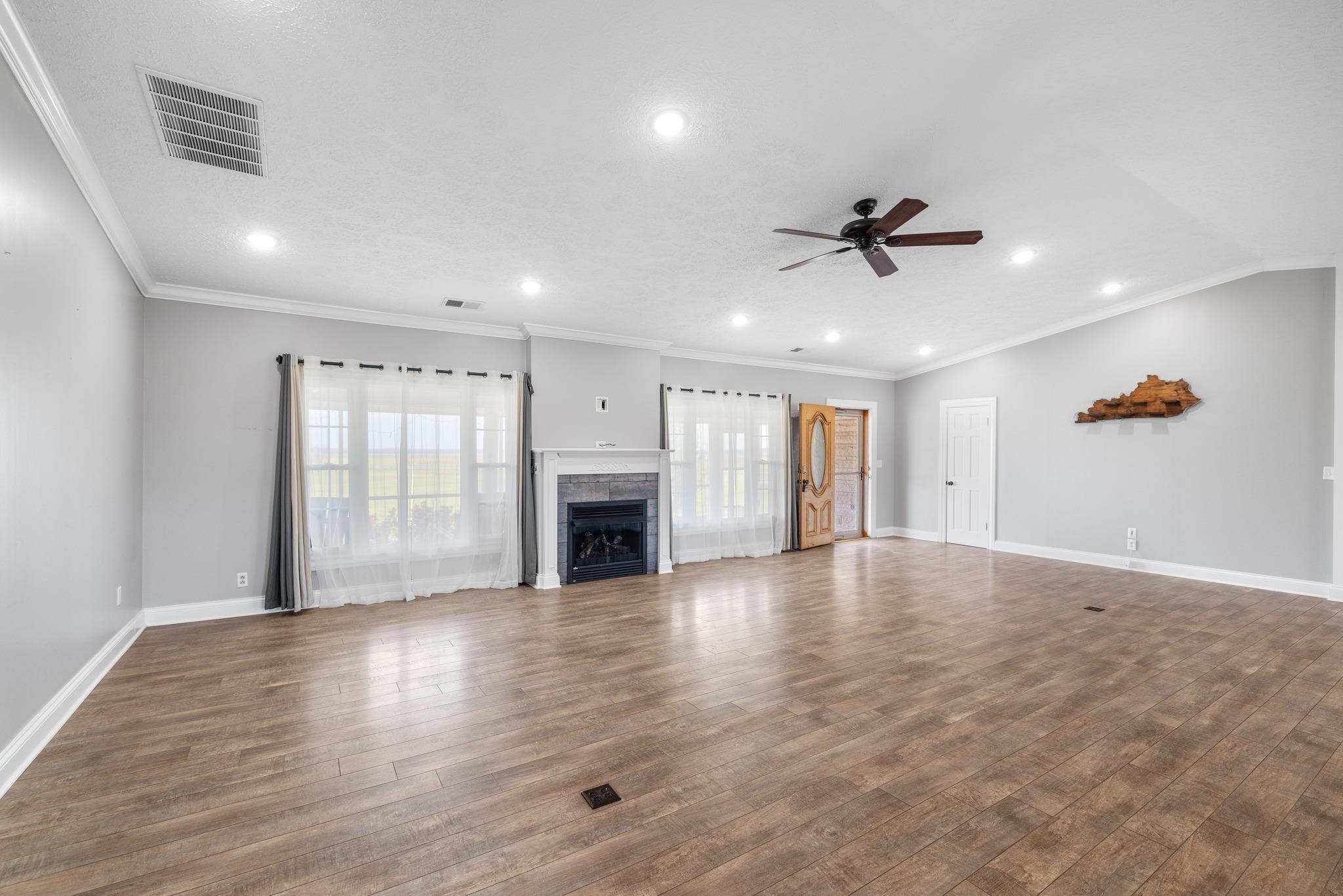 821 Sharp Road, Utica, Kentucky 42376, 3 Bedrooms Bedrooms, ,2 BathroomsBathrooms,Single Family Residence,For Sale,Sharp Road,91878