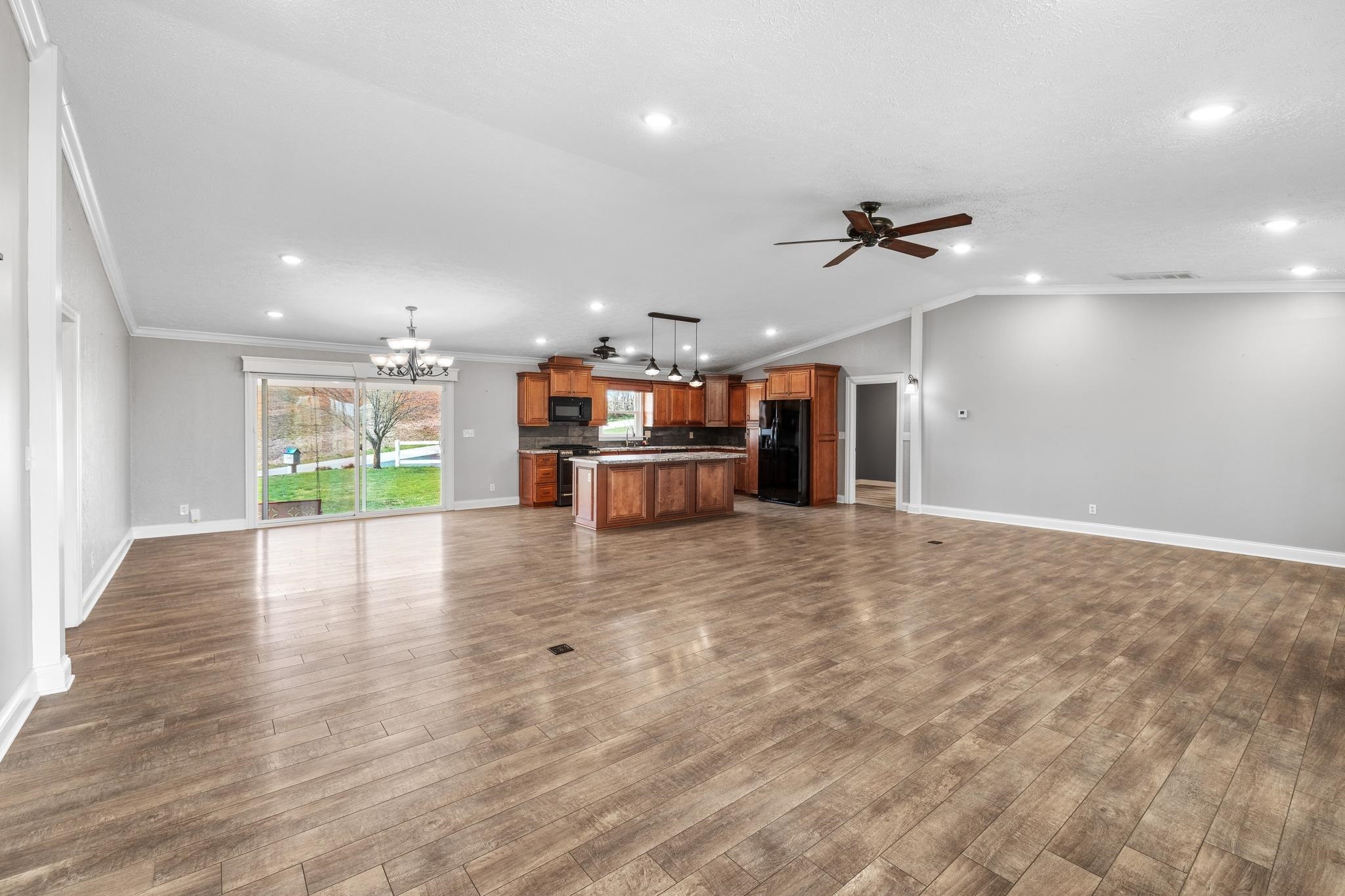 821 Sharp Road, Utica, Kentucky 42376, 3 Bedrooms Bedrooms, ,2 BathroomsBathrooms,Single Family Residence,For Sale,Sharp Road,91878