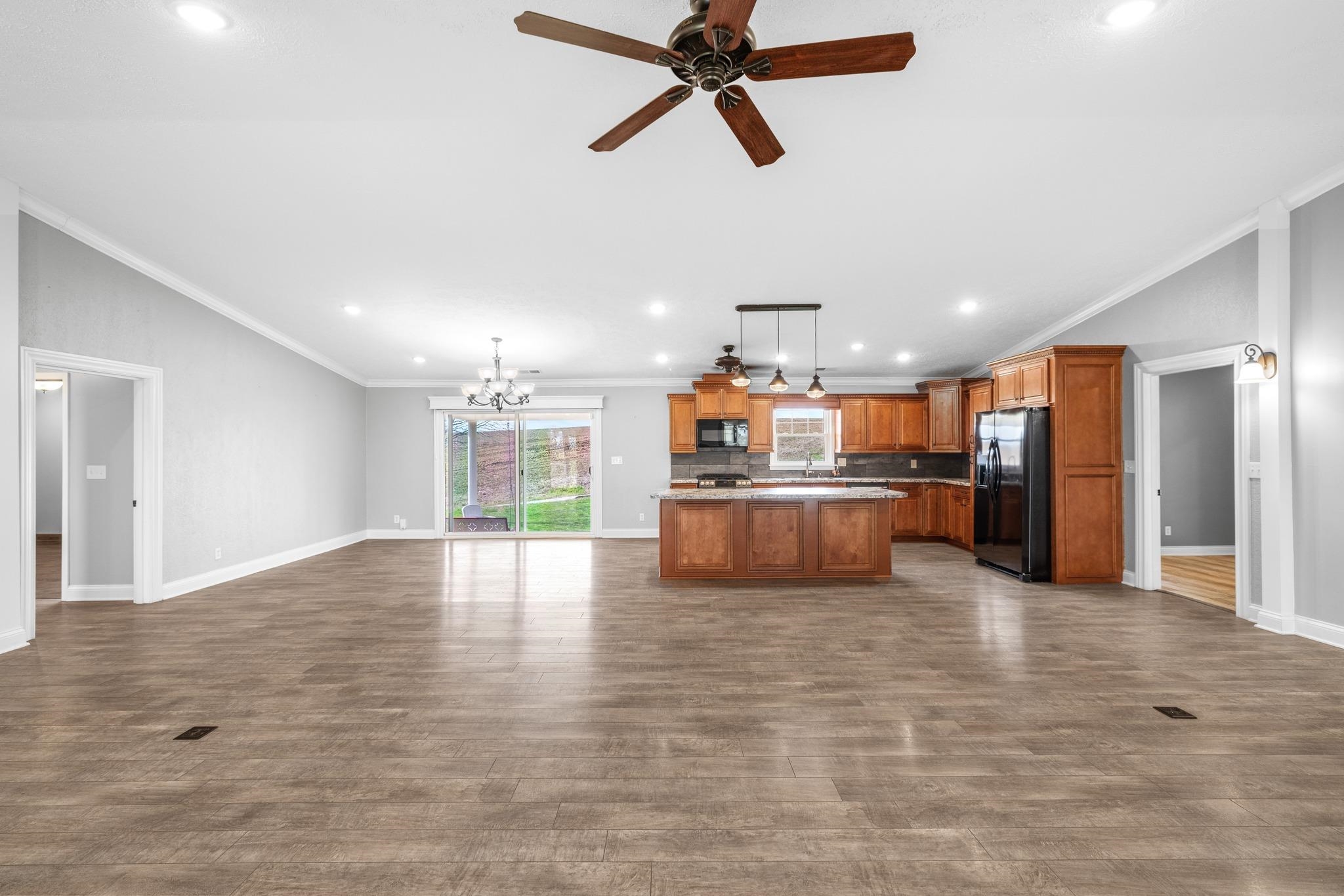 821 Sharp Road, Utica, Kentucky 42376, 3 Bedrooms Bedrooms, ,2 BathroomsBathrooms,Single Family Residence,For Sale,Sharp Road,91878