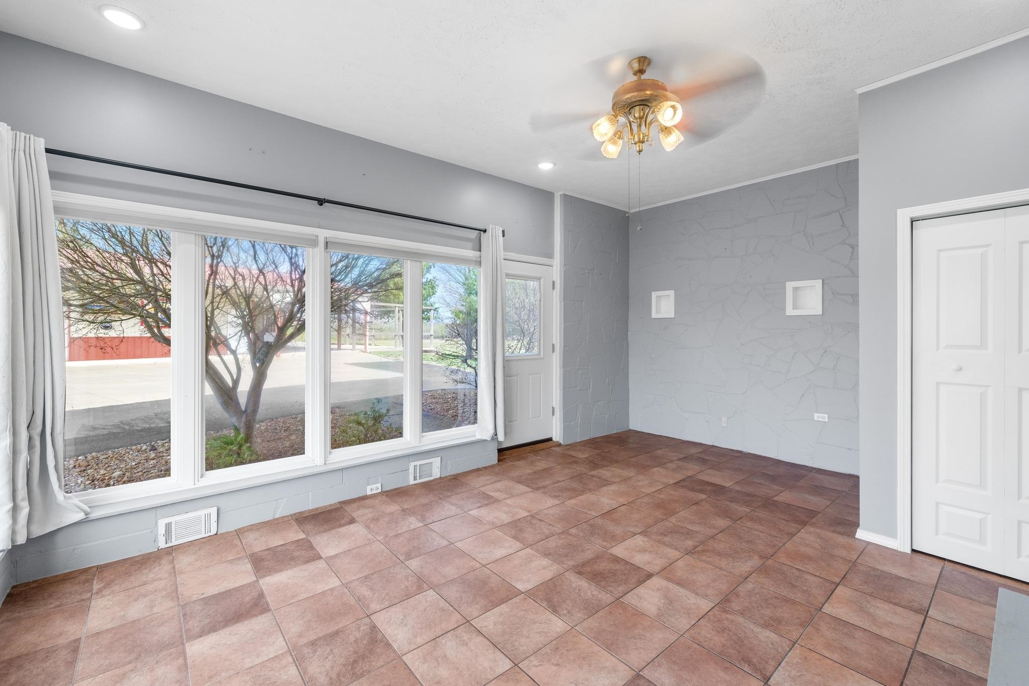 821 Sharp Road, Utica, Kentucky 42376, 3 Bedrooms Bedrooms, ,2 BathroomsBathrooms,Single Family Residence,For Sale,Sharp Road,91878