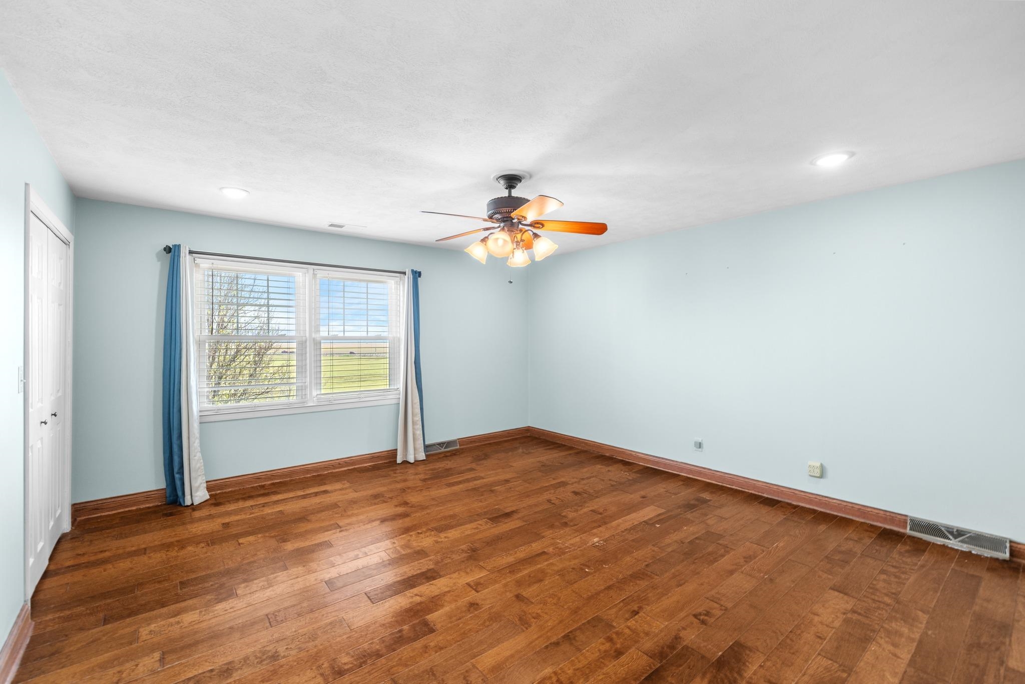 821 Sharp Road, Utica, Kentucky 42376, 3 Bedrooms Bedrooms, ,2 BathroomsBathrooms,Single Family Residence,For Sale,Sharp Road,91878