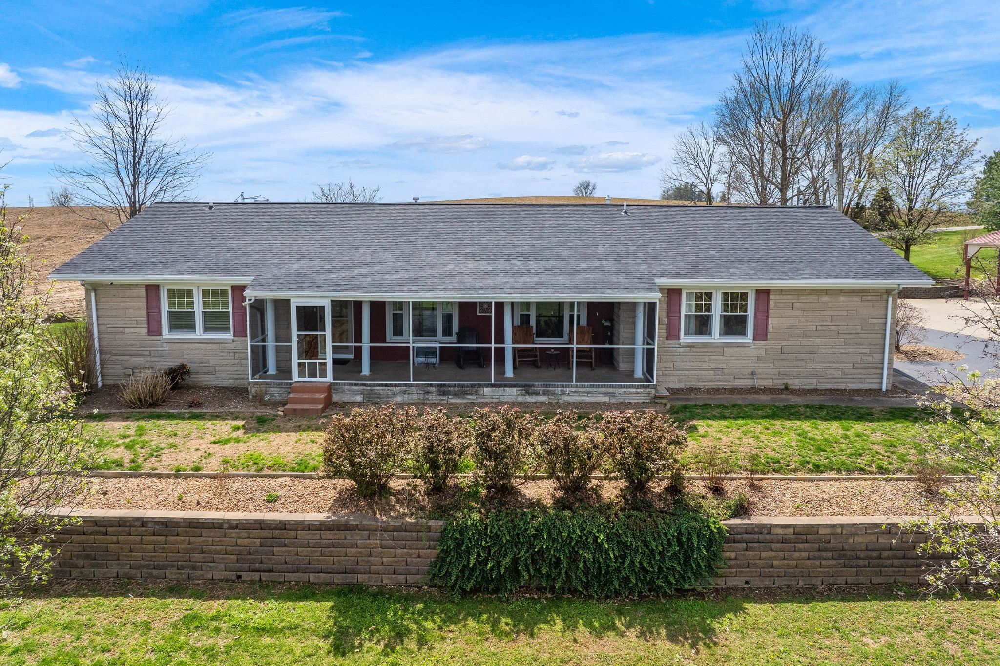 821 Sharp Road, Utica, Kentucky 42376, 3 Bedrooms Bedrooms, ,2 BathroomsBathrooms,Single Family Residence,For Sale,Sharp Road,91878
