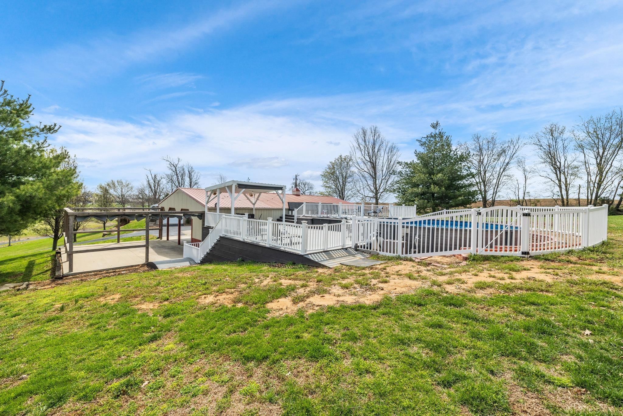 821 Sharp Road, Utica, Kentucky 42376, 3 Bedrooms Bedrooms, ,2 BathroomsBathrooms,Single Family Residence,For Sale,Sharp Road,91878
