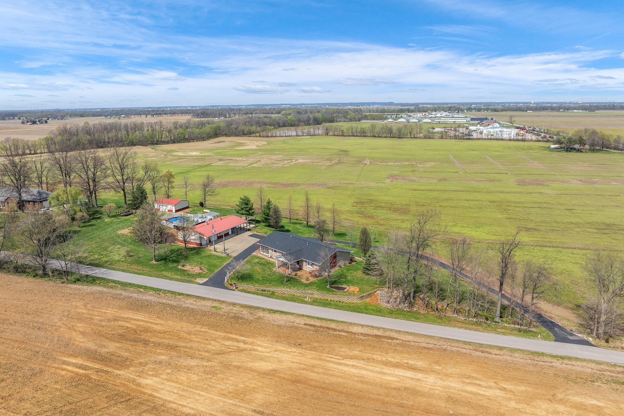 821 Sharp Road, Utica, Kentucky 42376, 3 Bedrooms Bedrooms, ,2 BathroomsBathrooms,Single Family Residence,For Sale,Sharp Road,91878