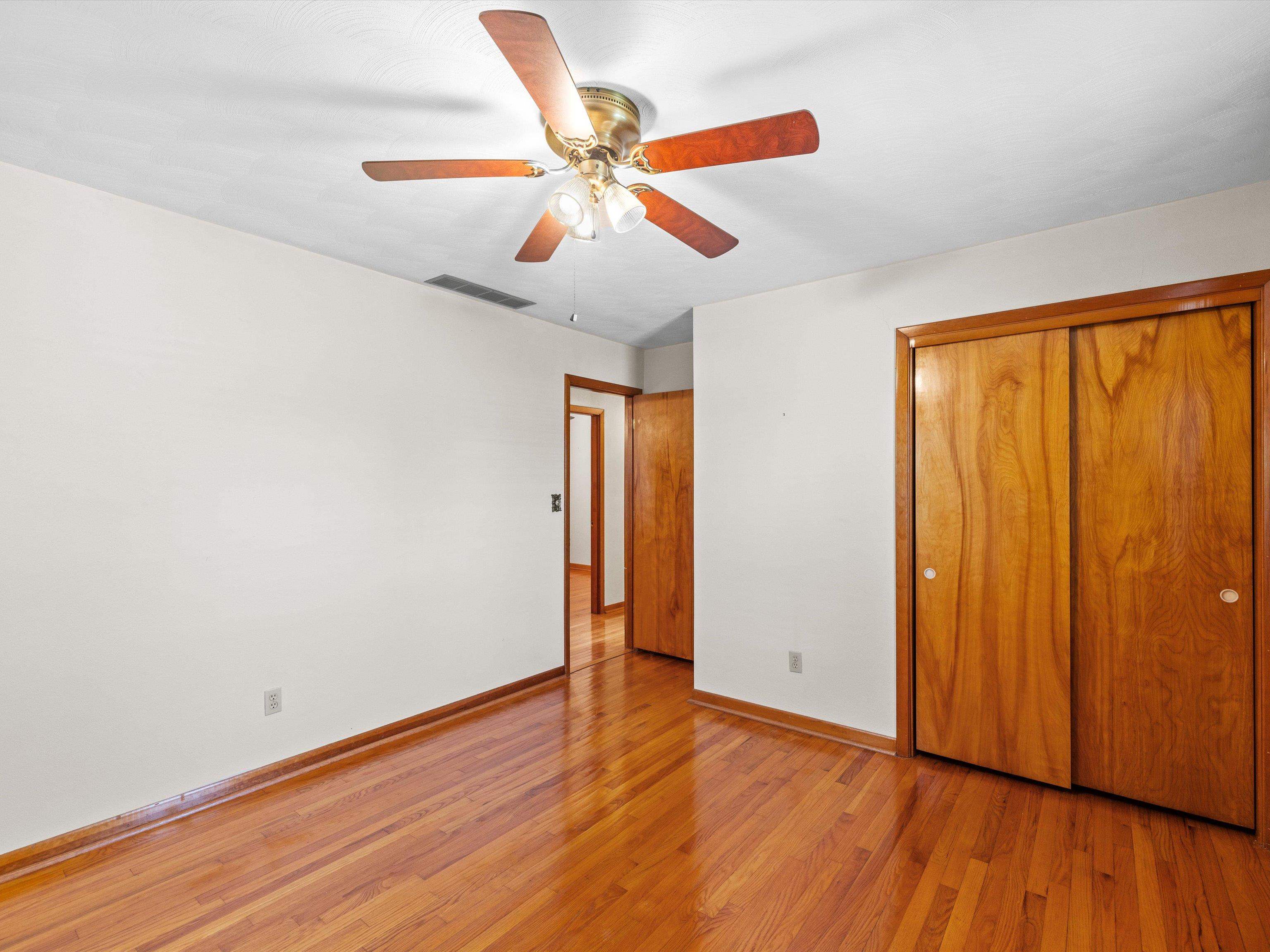 3513 Lewis Lane, Owensboro, Kentucky 42301, 3 Bedrooms Bedrooms, ,1 BathroomBathrooms,Single Family Residence,For Sale,Lewis Lane,91879
