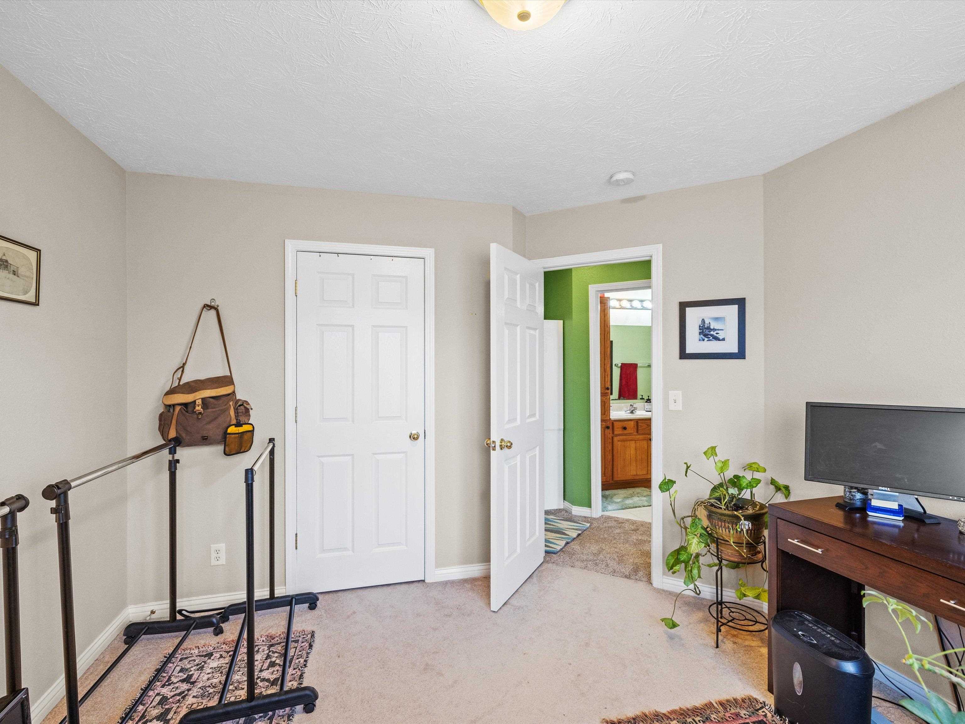 253 Fox Hollow Run, Henderson, Kentucky 42420, 3 Bedrooms Bedrooms, ,2 BathroomsBathrooms,Single Family Residence,For Sale,Fox Hollow Run,91884