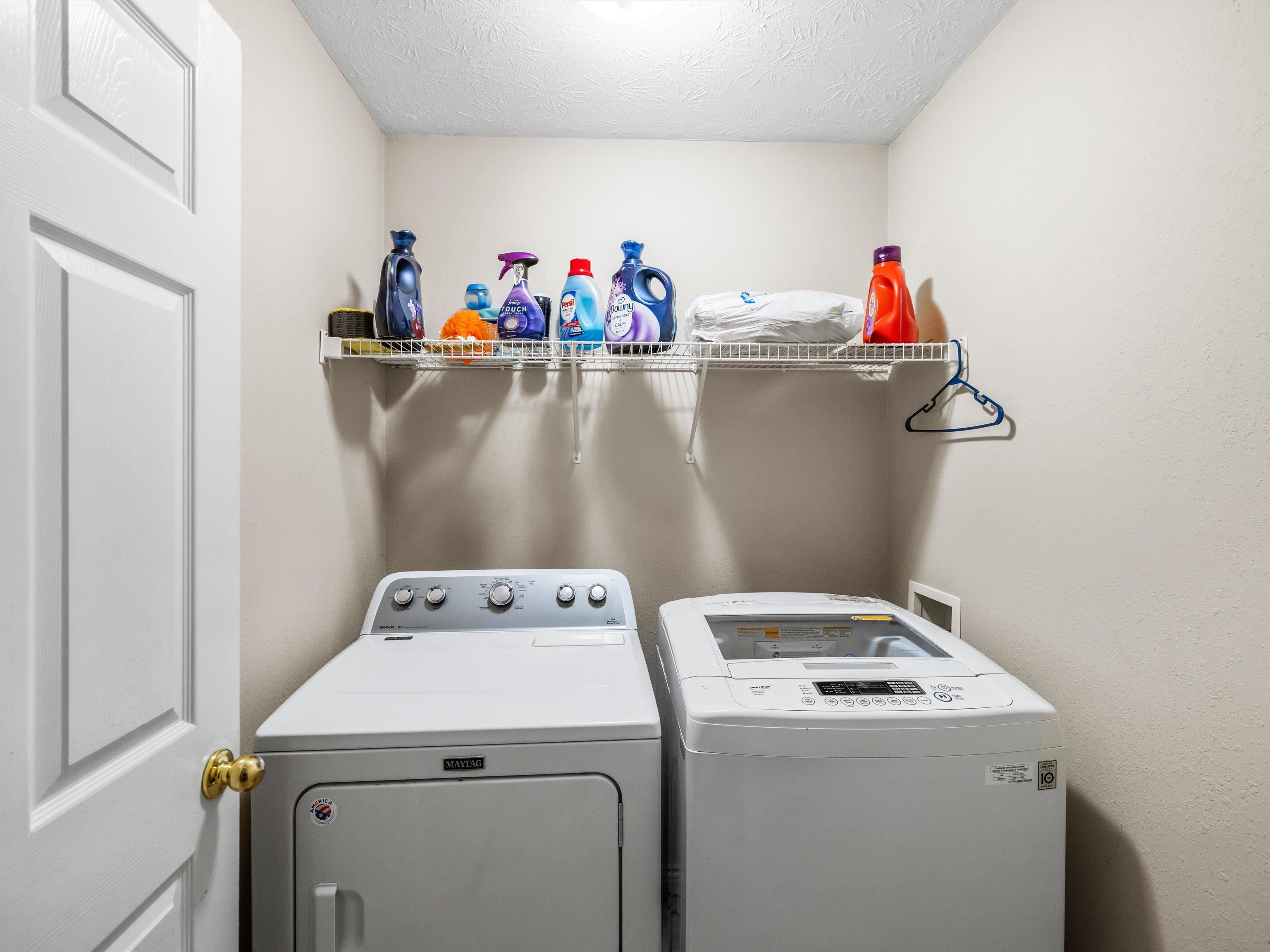 253 Fox Hollow Run, Henderson, Kentucky 42420, 3 Bedrooms Bedrooms, ,2 BathroomsBathrooms,Single Family Residence,For Sale,Fox Hollow Run,91884