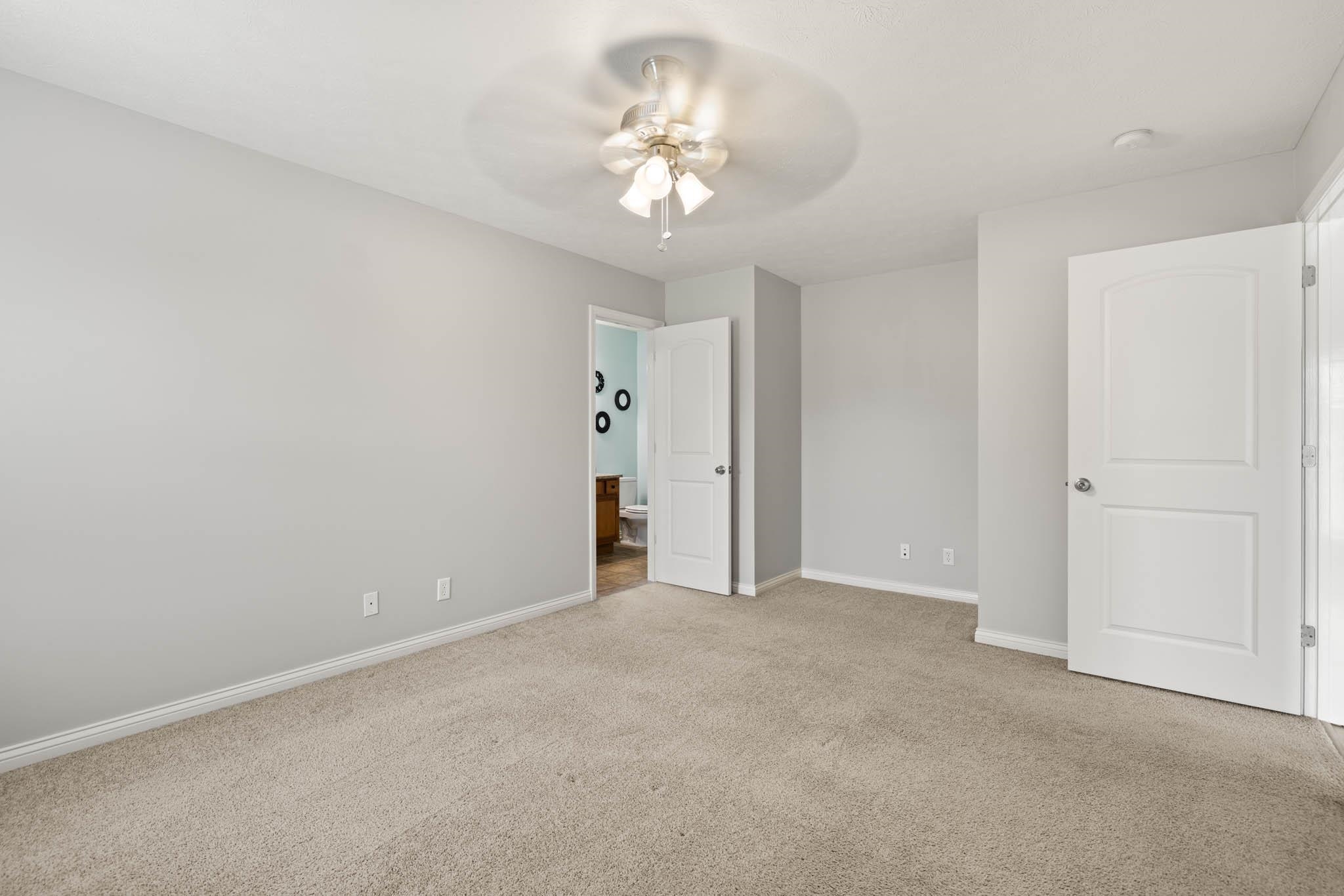 508 Camden Circle, Owensboro, Kentucky 42301, 3 Bedrooms Bedrooms, ,2 BathroomsBathrooms,Single Family Residence,For Sale,Camden Circle,91888
