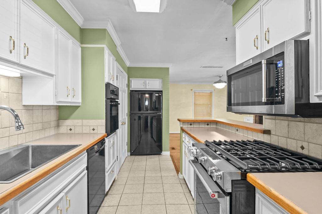 2005 York Drive, Owensboro, Kentucky 42301, 3 Bedrooms Bedrooms, ,2 BathroomsBathrooms,Single Family Residence,For Sale,York Drive,91891