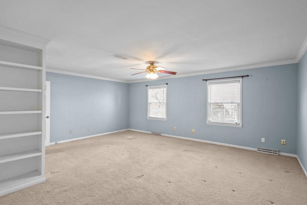 2005 York Drive, Owensboro, Kentucky 42301, 3 Bedrooms Bedrooms, ,2 BathroomsBathrooms,Single Family Residence,For Sale,York Drive,91891