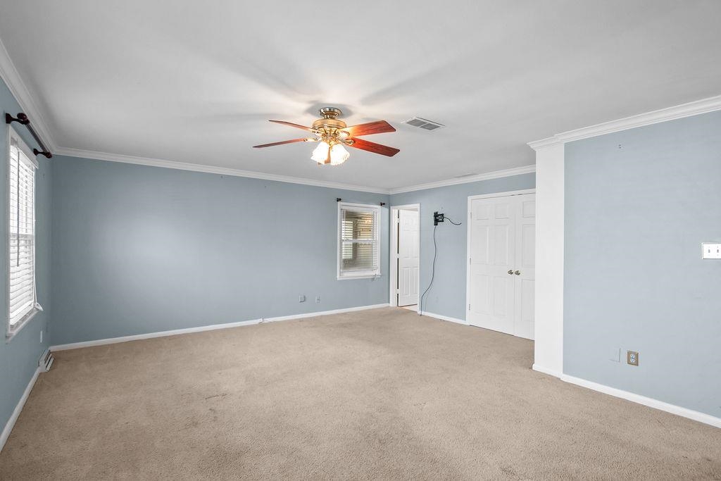 2005 York Drive, Owensboro, Kentucky 42301, 3 Bedrooms Bedrooms, ,2 BathroomsBathrooms,Single Family Residence,For Sale,York Drive,91891