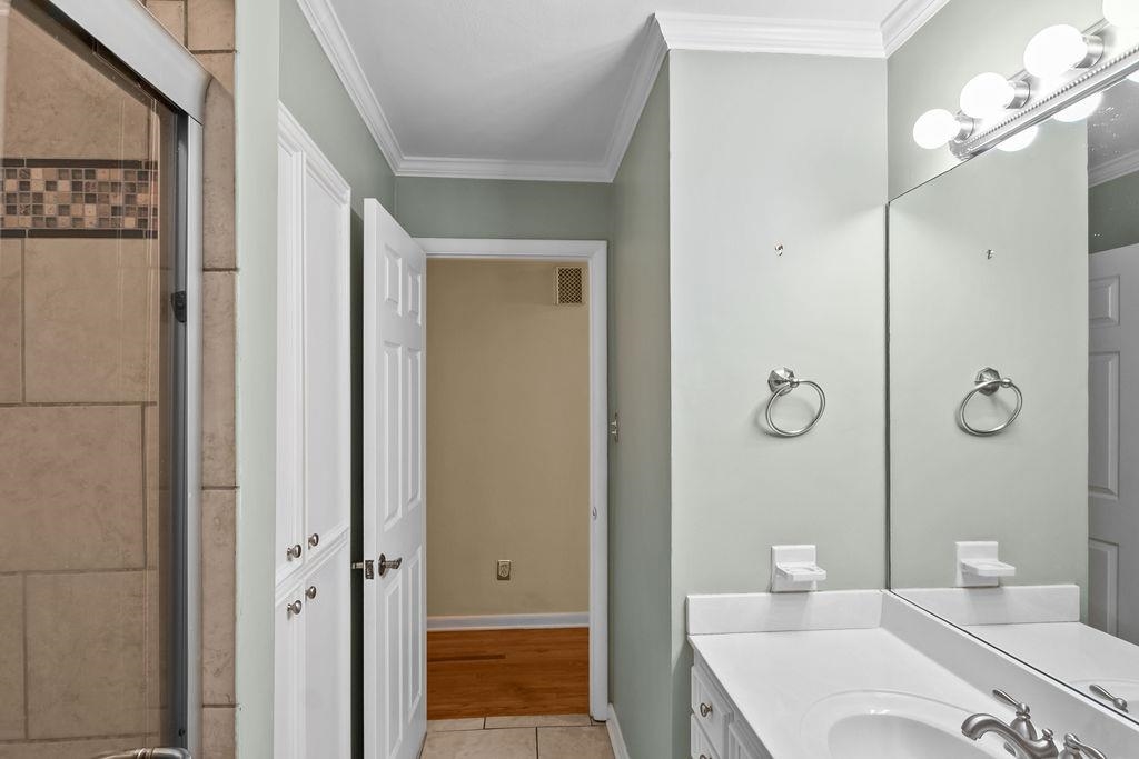 2005 York Drive, Owensboro, Kentucky 42301, 3 Bedrooms Bedrooms, ,2 BathroomsBathrooms,Single Family Residence,For Sale,York Drive,91891