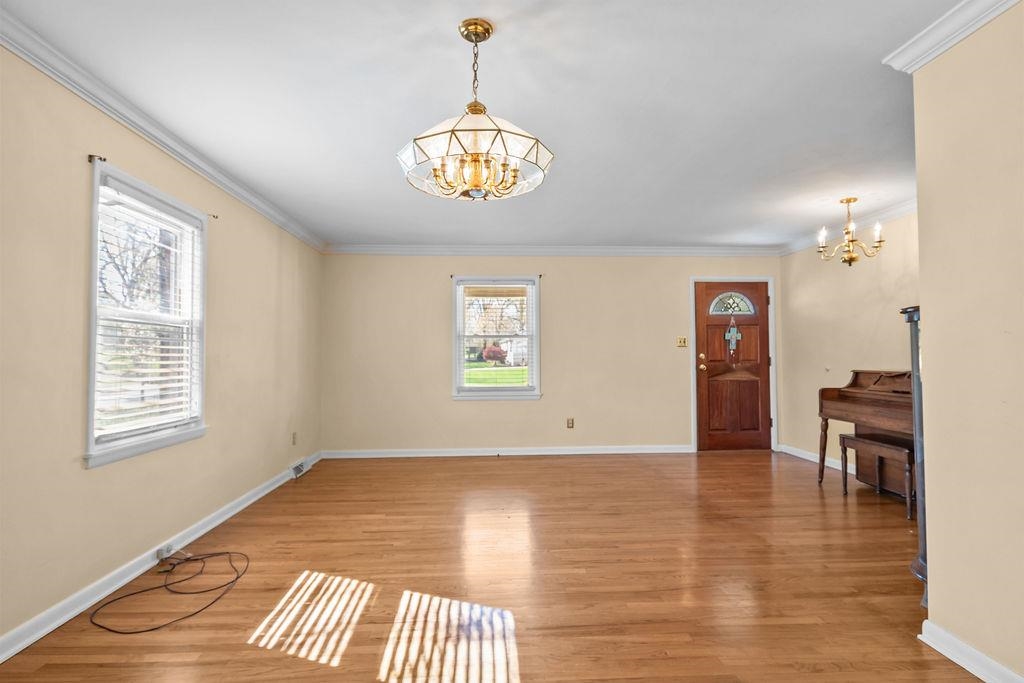 2005 York Drive, Owensboro, Kentucky 42301, 3 Bedrooms Bedrooms, ,2 BathroomsBathrooms,Single Family Residence,For Sale,York Drive,91891