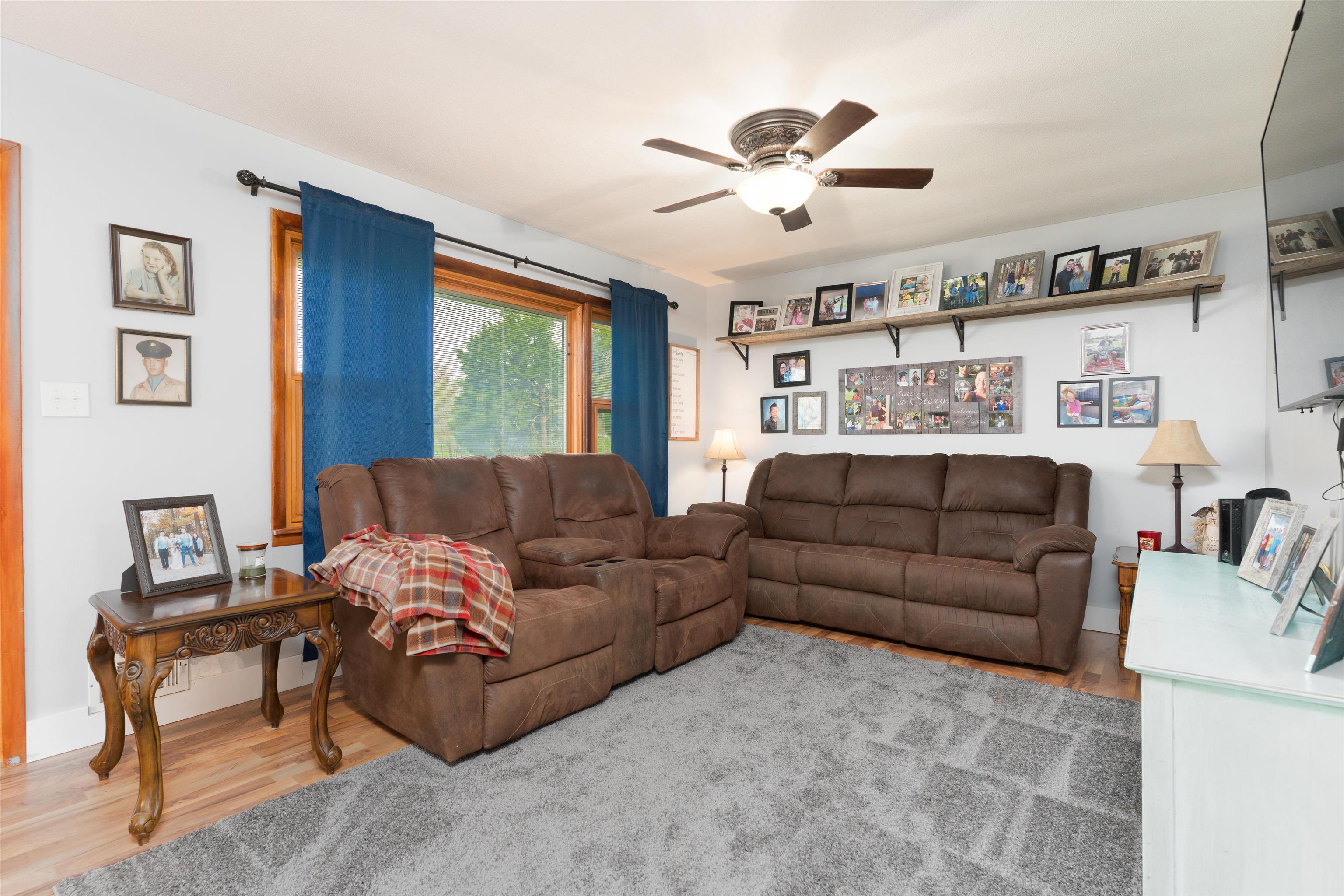 10975 HWY 81, Utica, Kentucky 42376, 2 Bedrooms Bedrooms, ,1 BathroomBathrooms,Single Family Residence,For Sale,HWY 81,91895