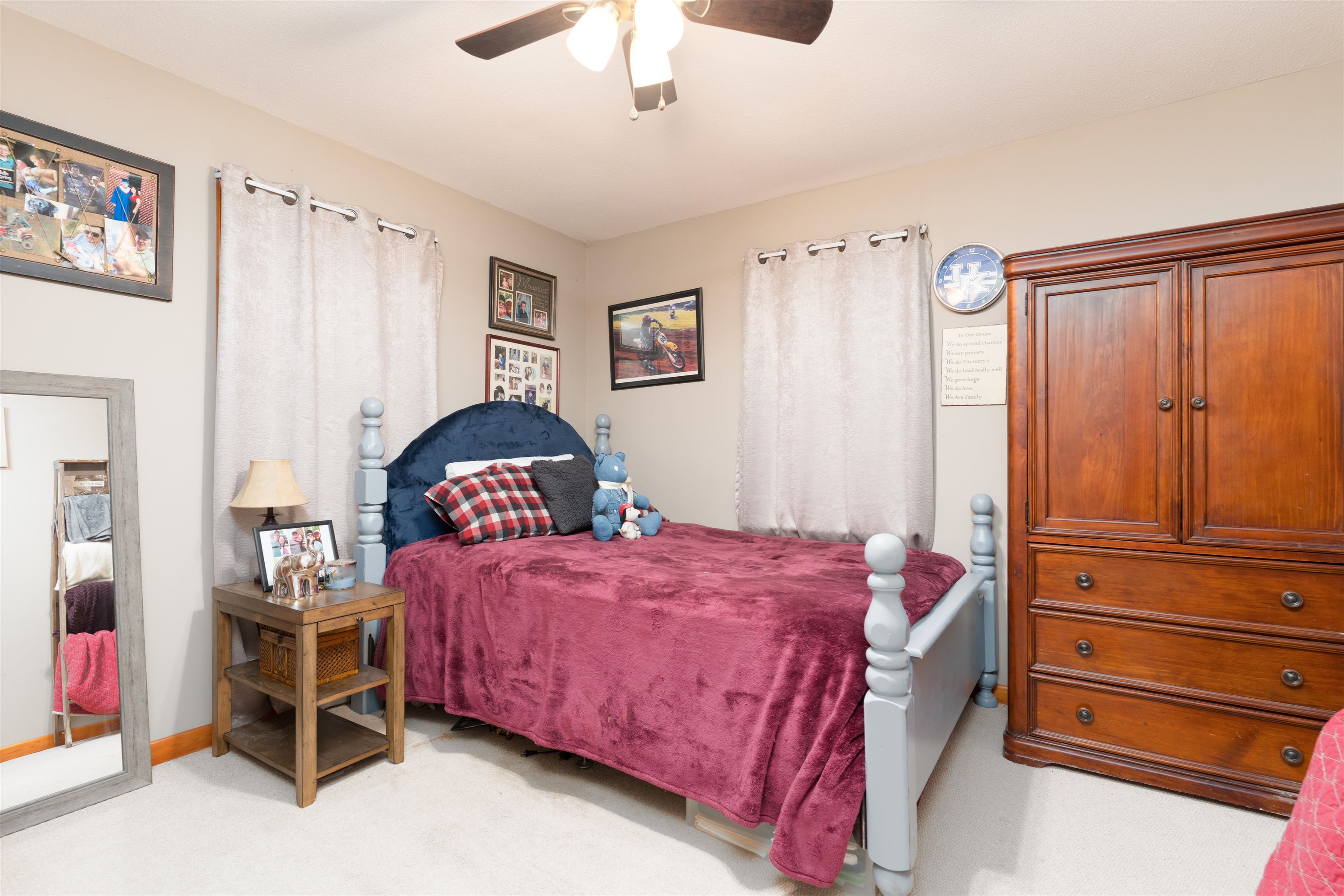 10975 HWY 81, Utica, Kentucky 42376, 2 Bedrooms Bedrooms, ,1 BathroomBathrooms,Single Family Residence,For Sale,HWY 81,91895