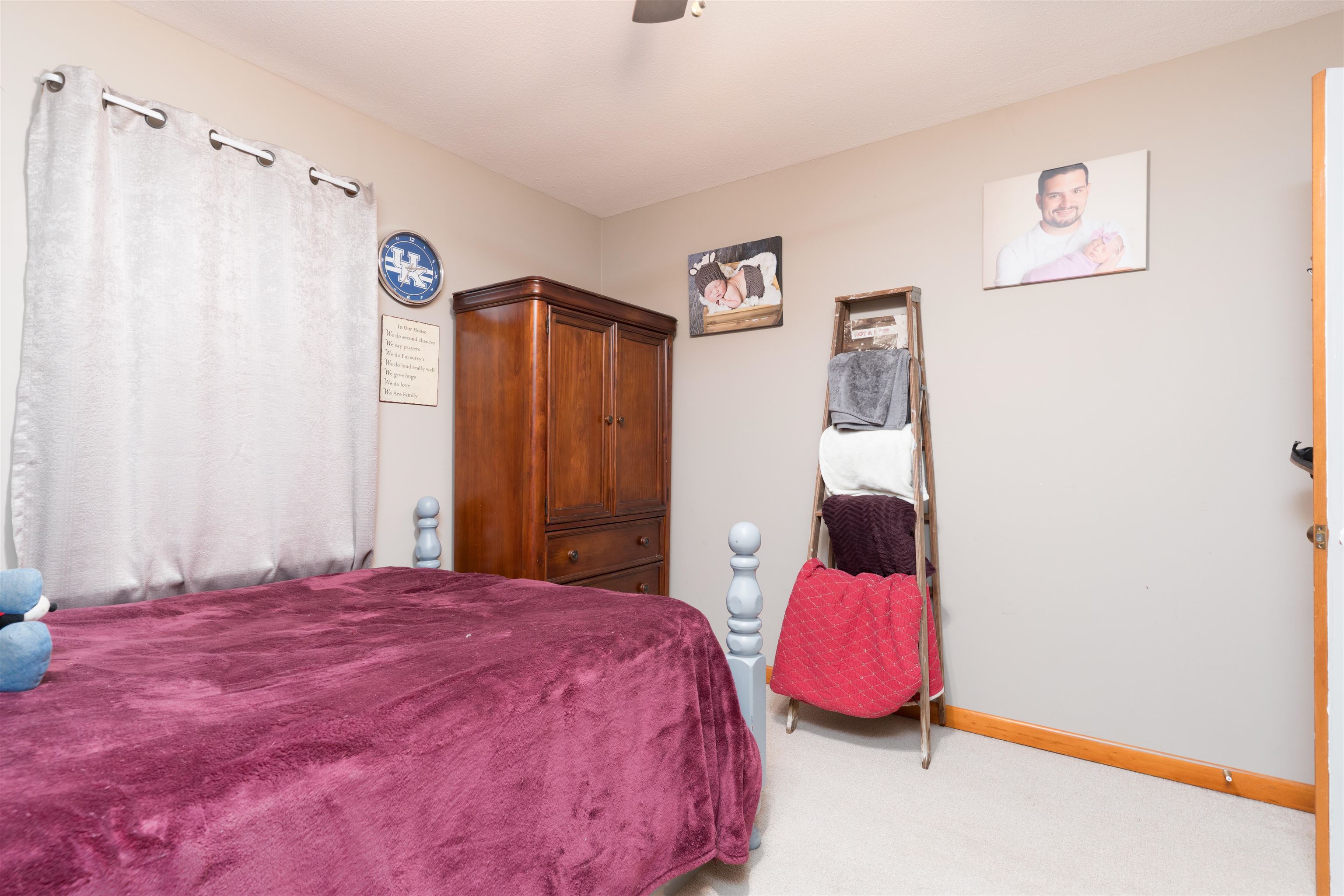 10975 HWY 81, Utica, Kentucky 42376, 2 Bedrooms Bedrooms, ,1 BathroomBathrooms,Single Family Residence,For Sale,HWY 81,91895