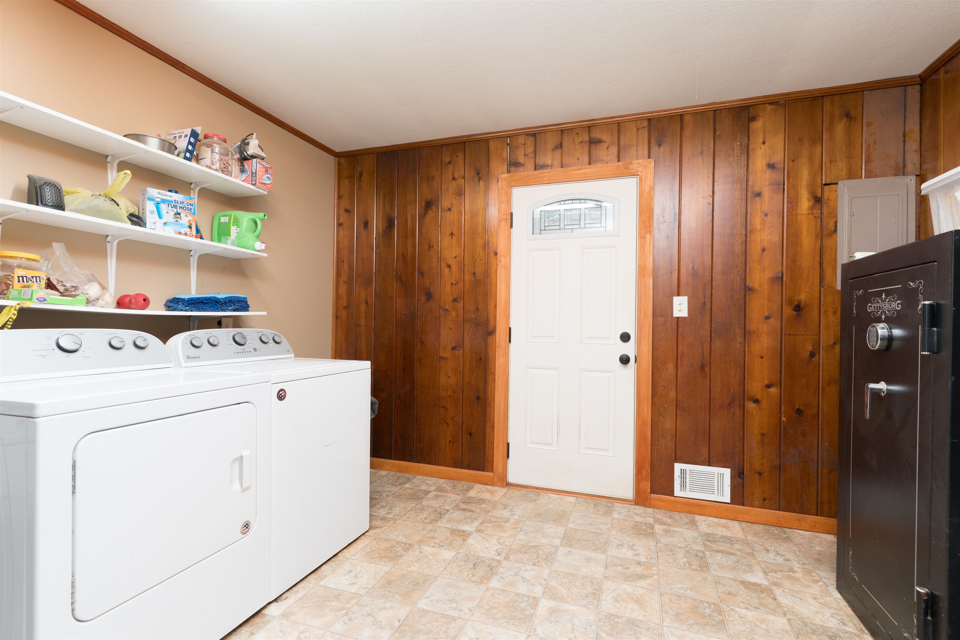 10975 HWY 81, Utica, Kentucky 42376, 2 Bedrooms Bedrooms, ,1 BathroomBathrooms,Single Family Residence,For Sale,HWY 81,91895