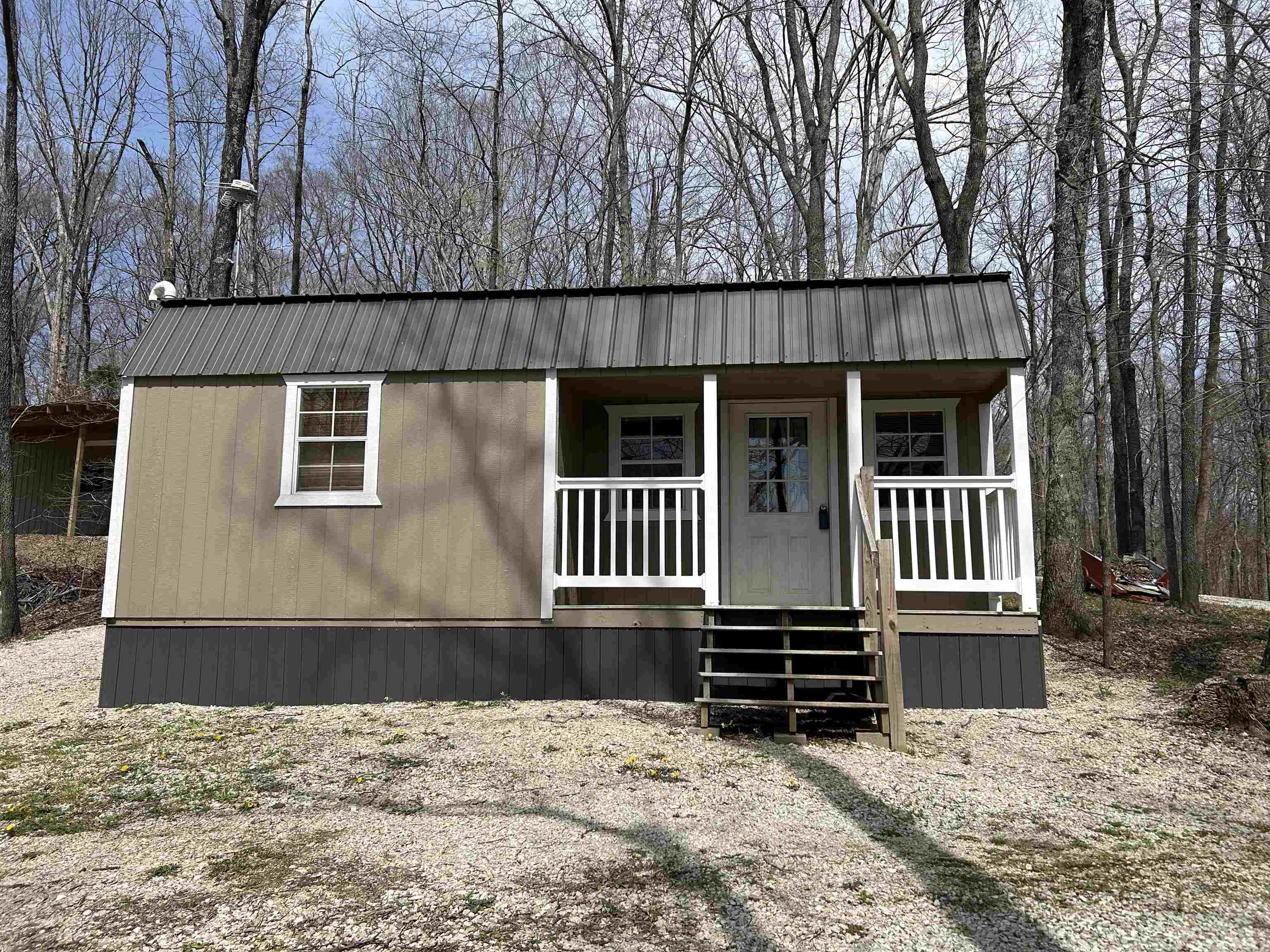 50 Coal Bank Hollow Road, Hawesville, Kentucky 42348-050, ,1 BathroomBathrooms,Cabin,For Sale,Coal Bank Hollow Road,91902