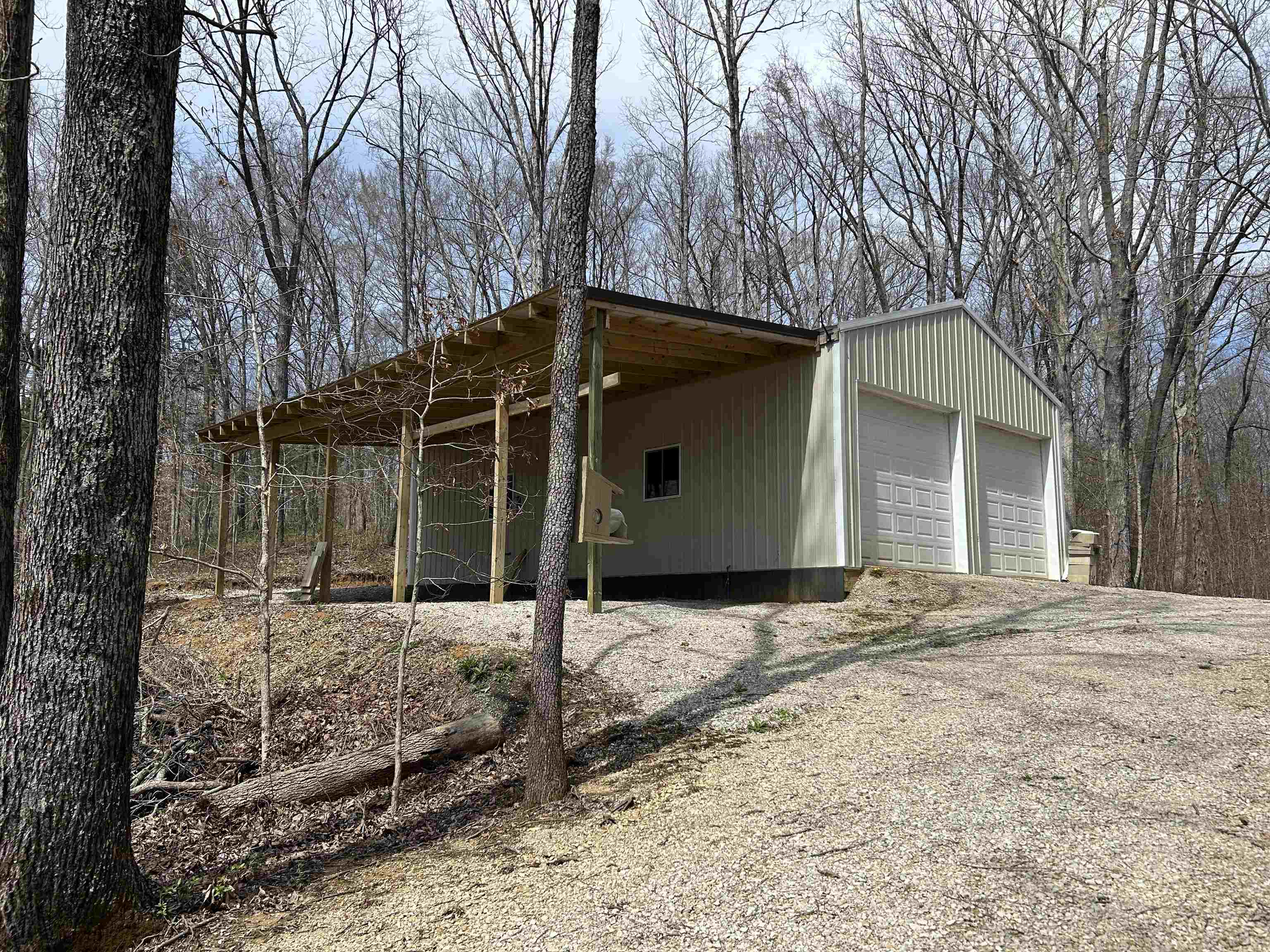 50 Coal Bank Hollow Road, Hawesville, Kentucky 42348-050, ,1 BathroomBathrooms,Cabin,For Sale,Coal Bank Hollow Road,91902