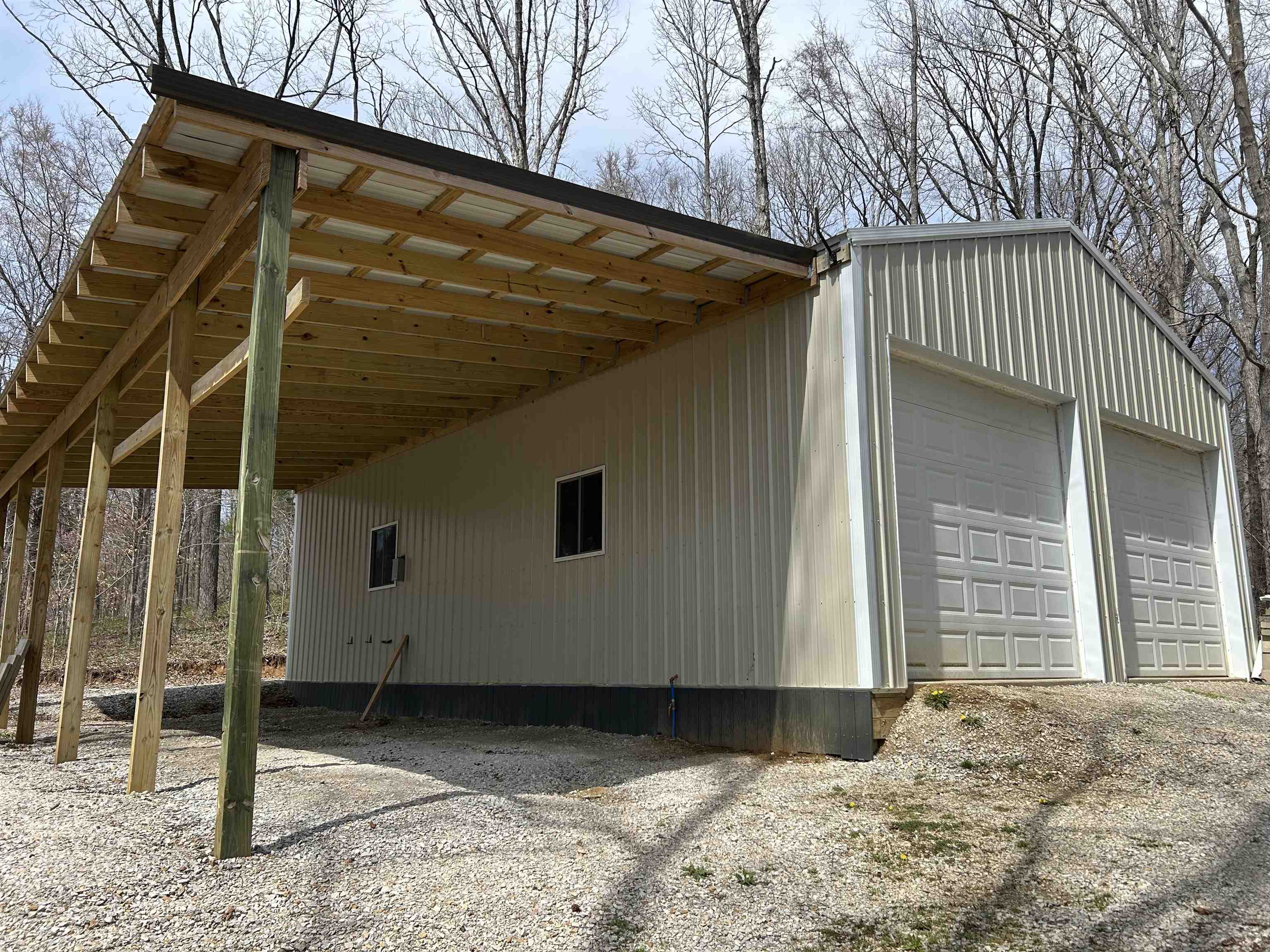 50 Coal Bank Hollow Road, Hawesville, Kentucky 42348-050, ,1 BathroomBathrooms,Cabin,For Sale,Coal Bank Hollow Road,91902