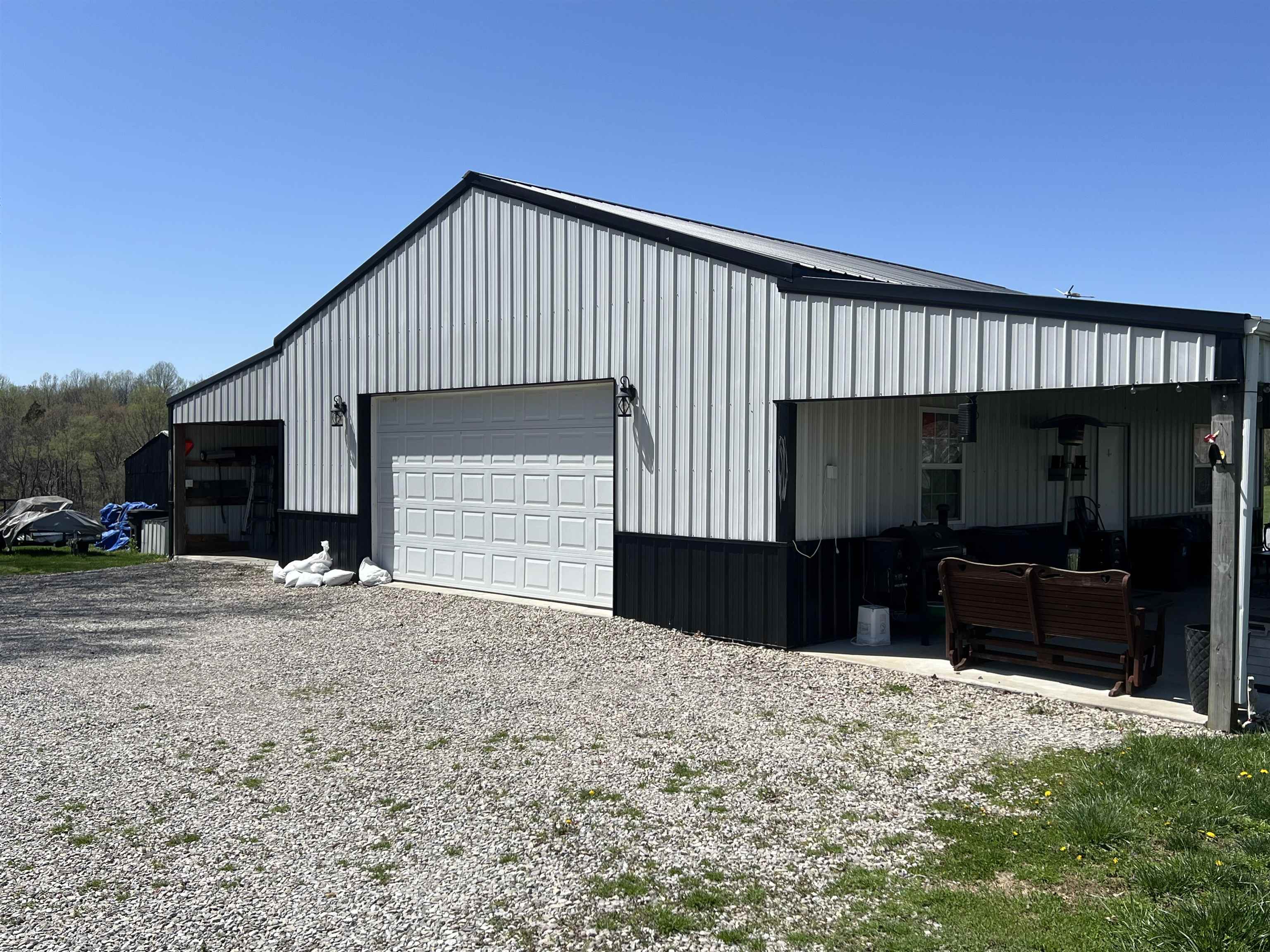 1570 Yelvington-Knottsville Rd, Maceo, Kentucky 42355, 4 Bedrooms Bedrooms, ,2 BathroomsBathrooms,Manufactured Home,For Sale,Yelvington-Knottsville Rd,91906