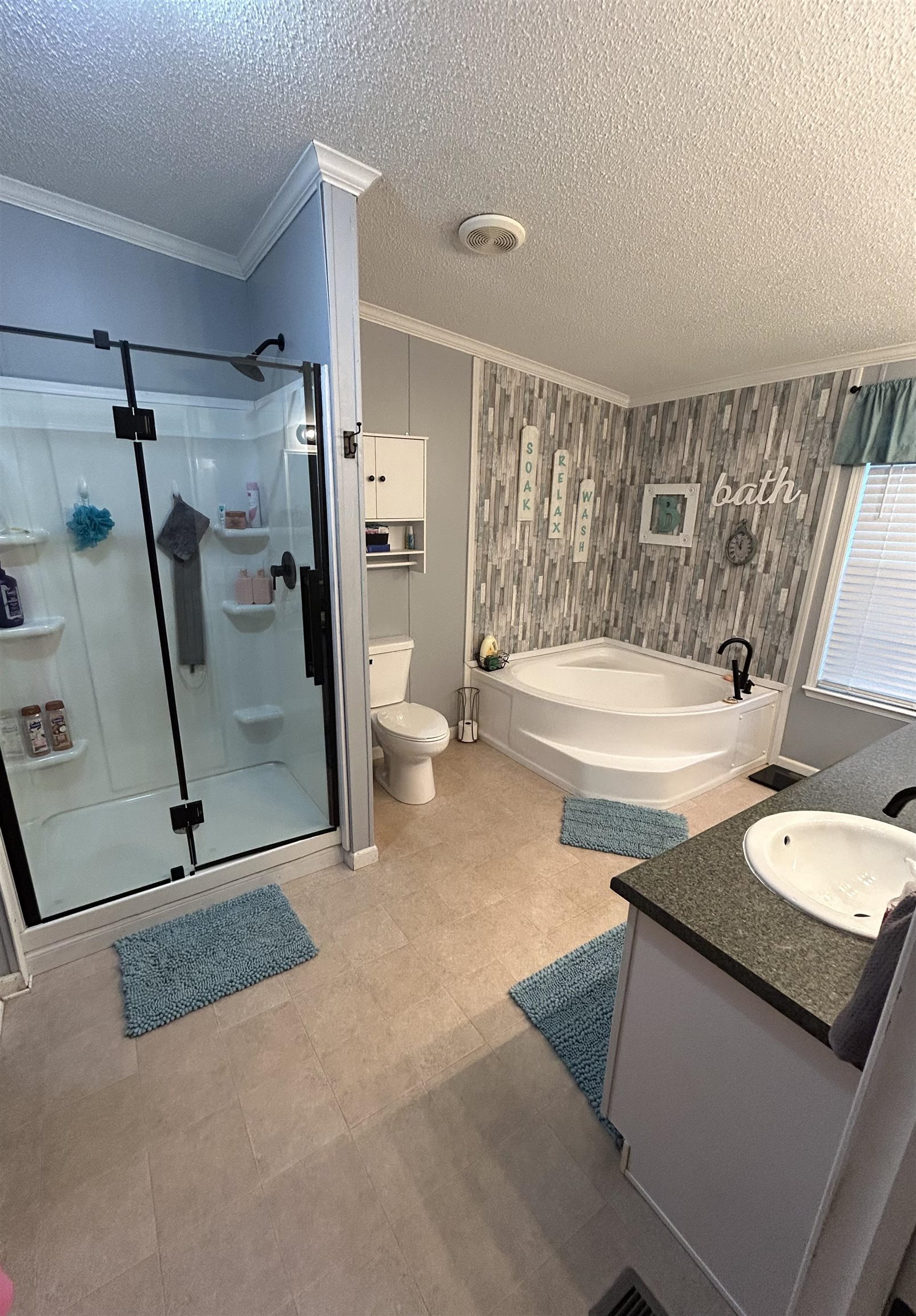 1570 Yelvington-Knottsville Rd, Maceo, Kentucky 42355, 4 Bedrooms Bedrooms, ,2 BathroomsBathrooms,Manufactured Home,For Sale,Yelvington-Knottsville Rd,91906