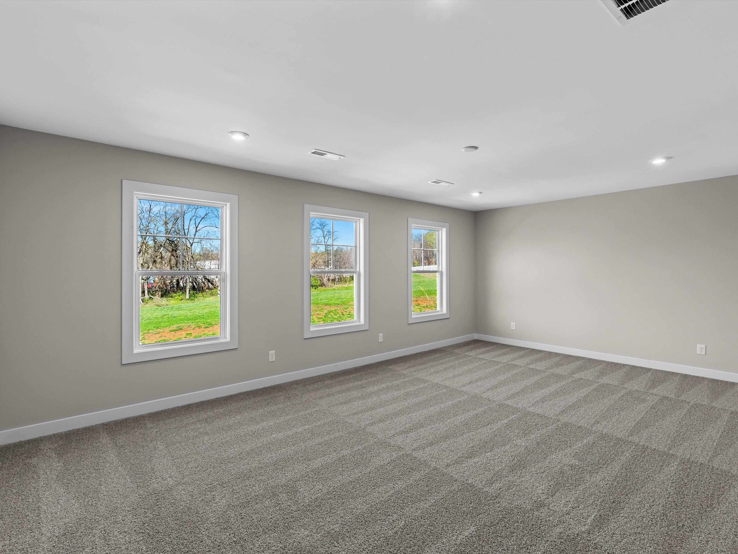 3927 Heatherstone Drive, Owensboro, Kentucky 42301, 4 Bedrooms Bedrooms, ,2 BathroomsBathrooms,Single Family Residence,For Sale,Heatherstone Drive,91909