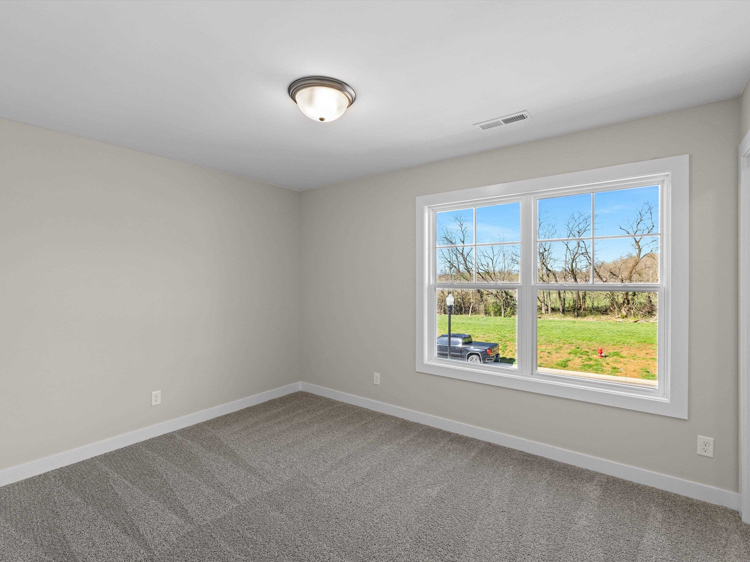 3927 Heatherstone Drive, Owensboro, Kentucky 42301, 4 Bedrooms Bedrooms, ,2 BathroomsBathrooms,Single Family Residence,For Sale,Heatherstone Drive,91909