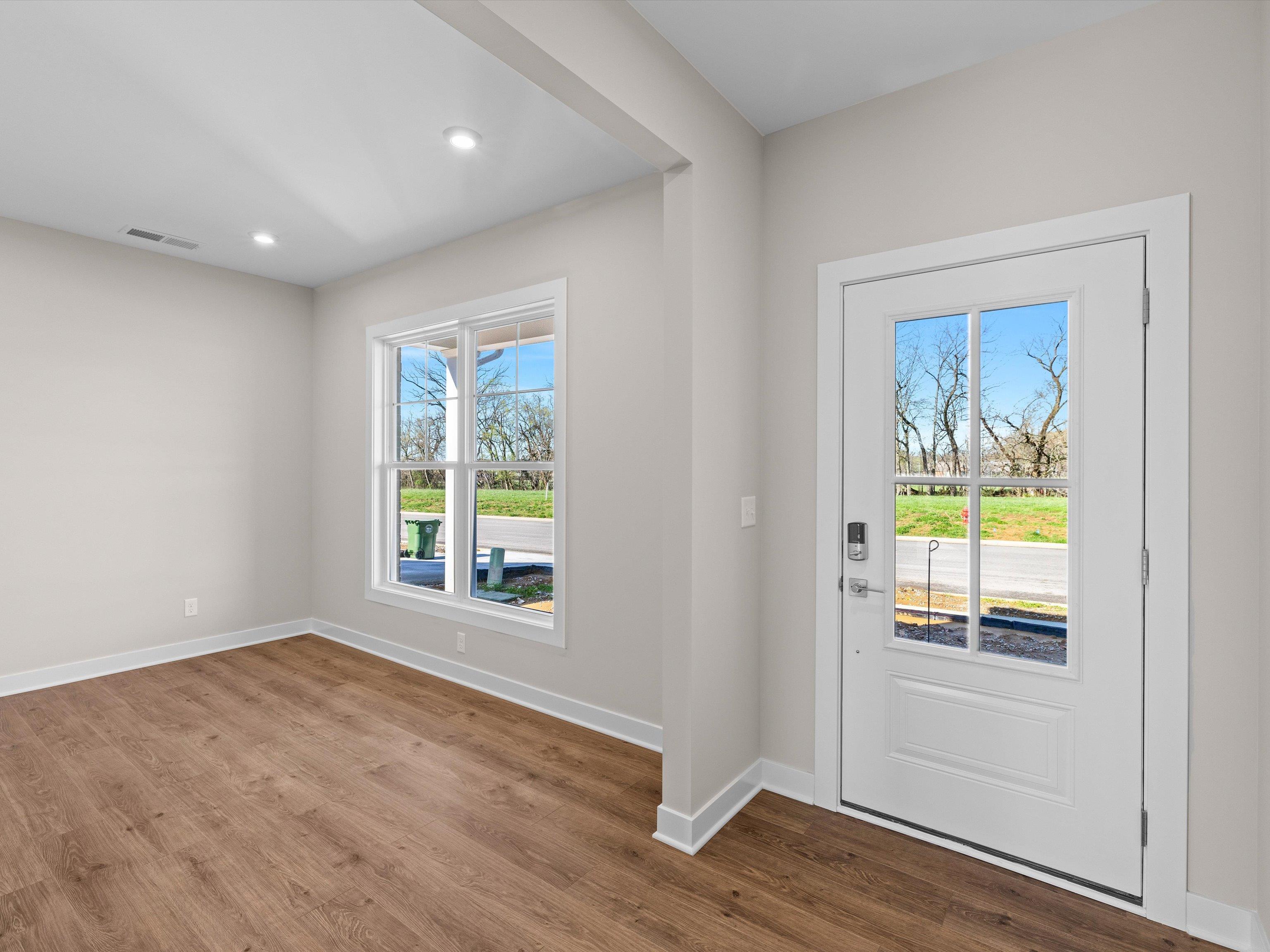 3927 Heatherstone Drive, Owensboro, Kentucky 42301, 4 Bedrooms Bedrooms, ,2 BathroomsBathrooms,Single Family Residence,For Sale,Heatherstone Drive,91909