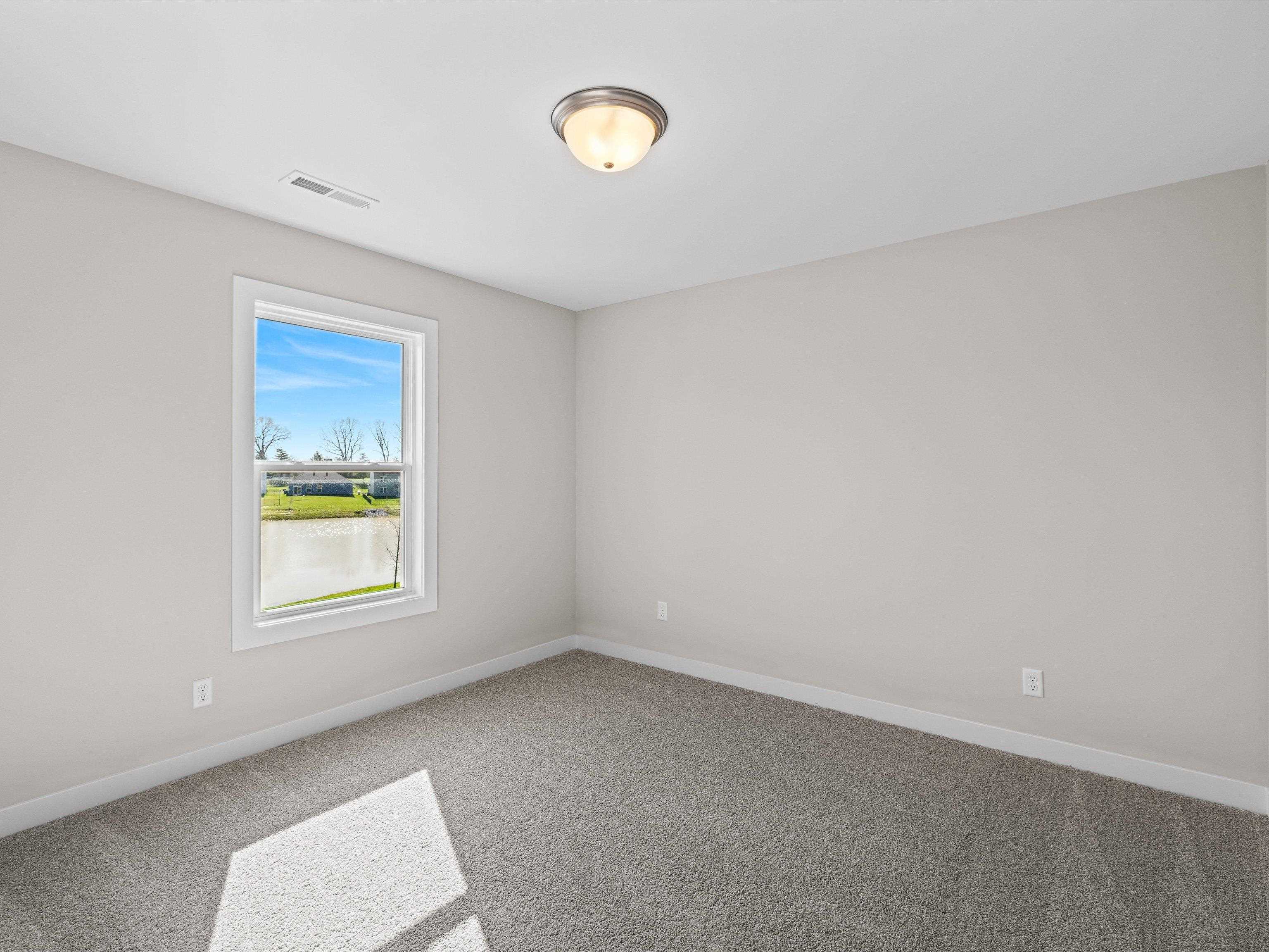 3927 Heatherstone Drive, Owensboro, Kentucky 42301, 4 Bedrooms Bedrooms, ,2 BathroomsBathrooms,Single Family Residence,For Sale,Heatherstone Drive,91909