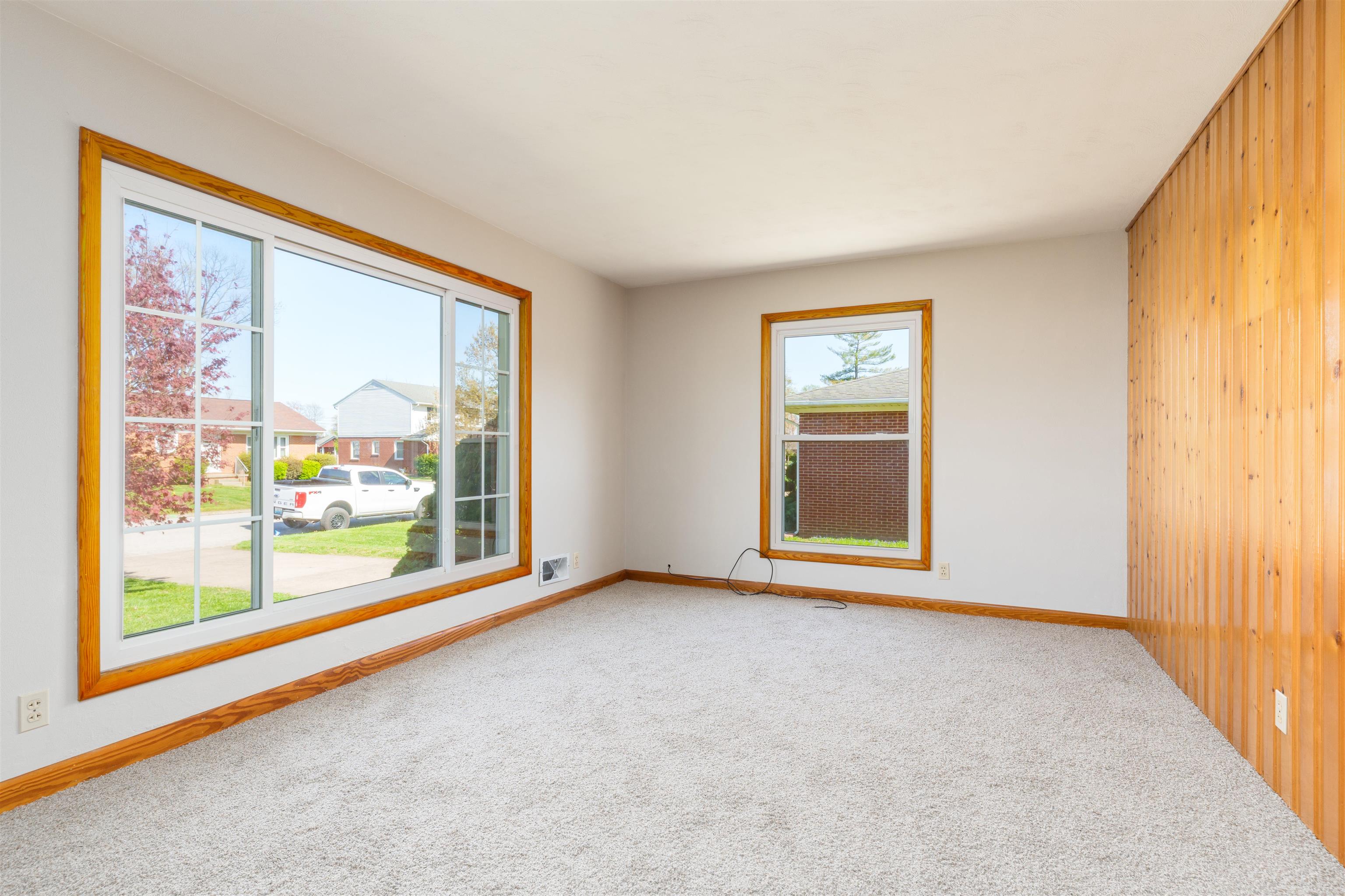 808 Charles Scott Dr., Owensboro, Kentucky 42303, 3 Bedrooms Bedrooms, ,1 BathroomBathrooms,Single Family Residence,For Sale,Charles Scott Dr.,91910