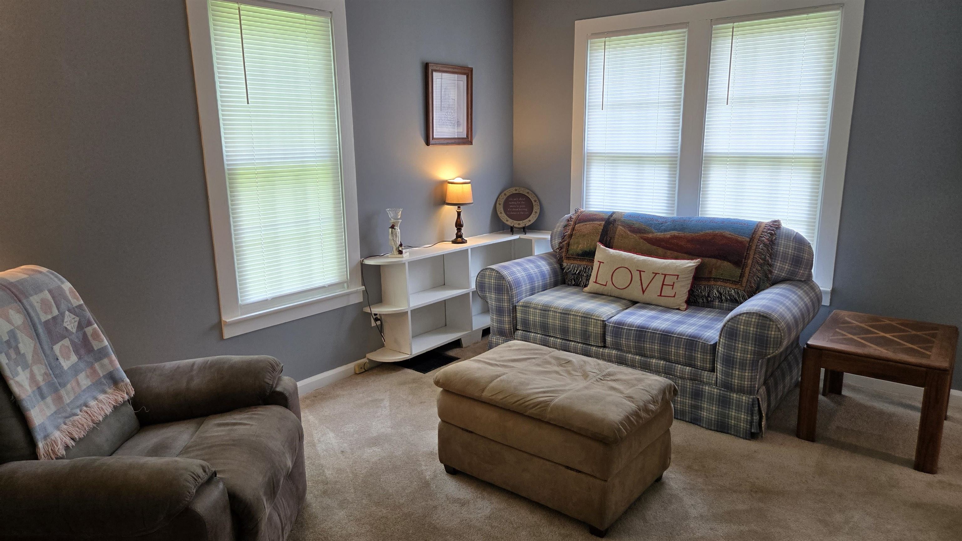 232 West Obannon St, Morganfield, Kentucky 42437, 2 Bedrooms Bedrooms, ,1 BathroomBathrooms,Single Family Residence,For Sale,West Obannon St,91911