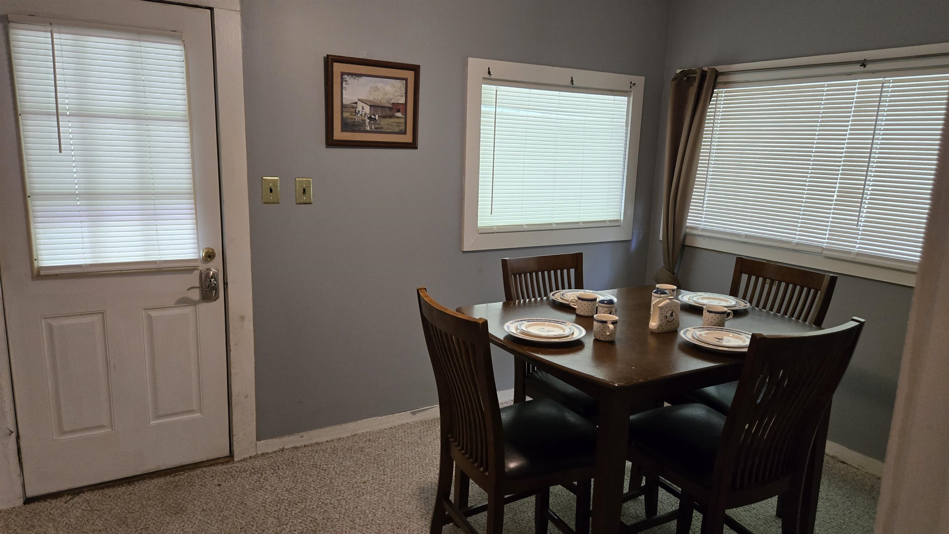 232 West Obannon St, Morganfield, Kentucky 42437, 2 Bedrooms Bedrooms, ,1 BathroomBathrooms,Single Family Residence,For Sale,West Obannon St,91911