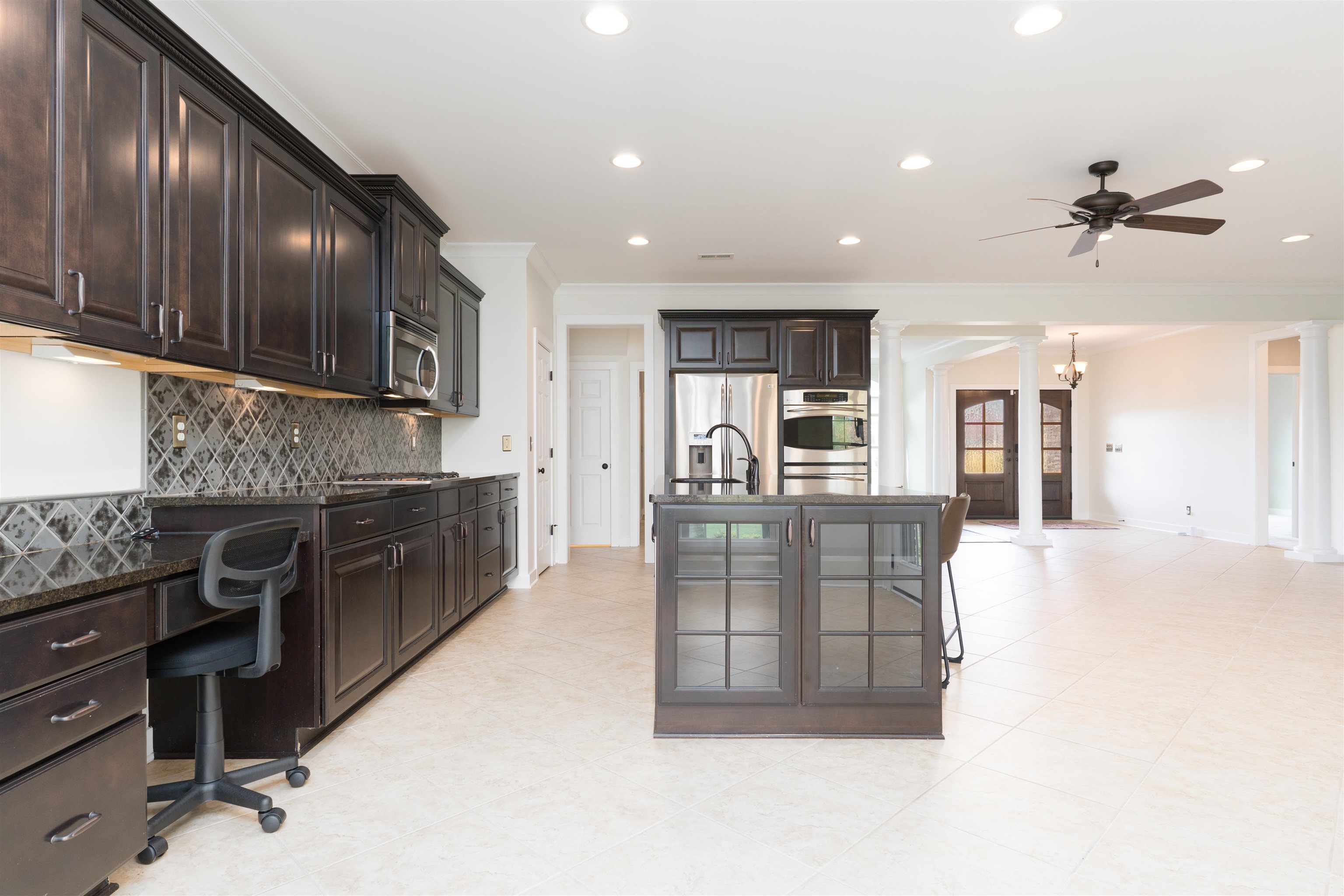 3107 Forest Edge Cove, Owensboro, Kentucky 42303, 3 Bedrooms Bedrooms, ,3 BathroomsBathrooms,Single Family Residence,For Sale,Forest Edge Cove,91912