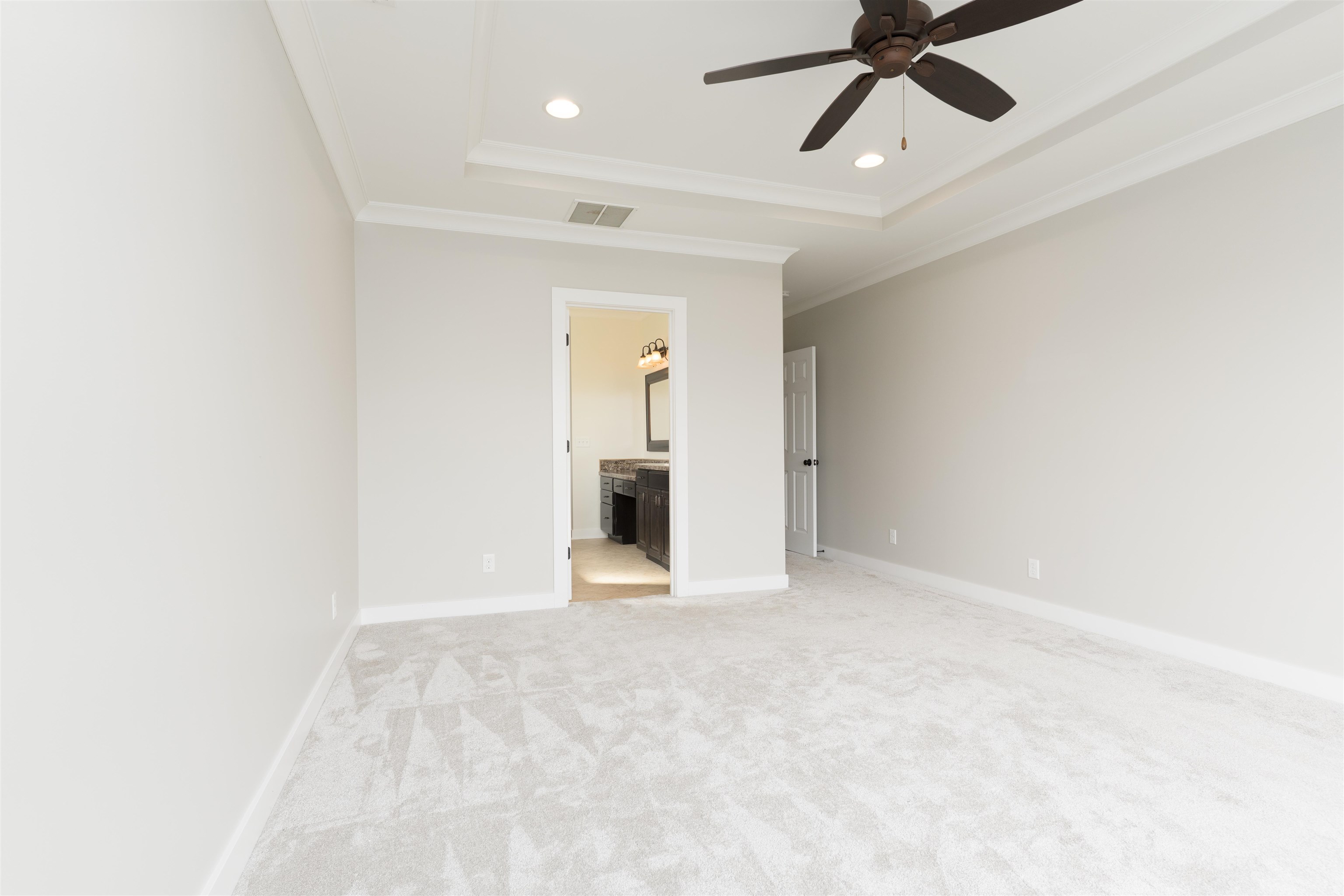 3107 Forest Edge Cove, Owensboro, Kentucky 42303, 3 Bedrooms Bedrooms, ,3 BathroomsBathrooms,Single Family Residence,For Sale,Forest Edge Cove,91912